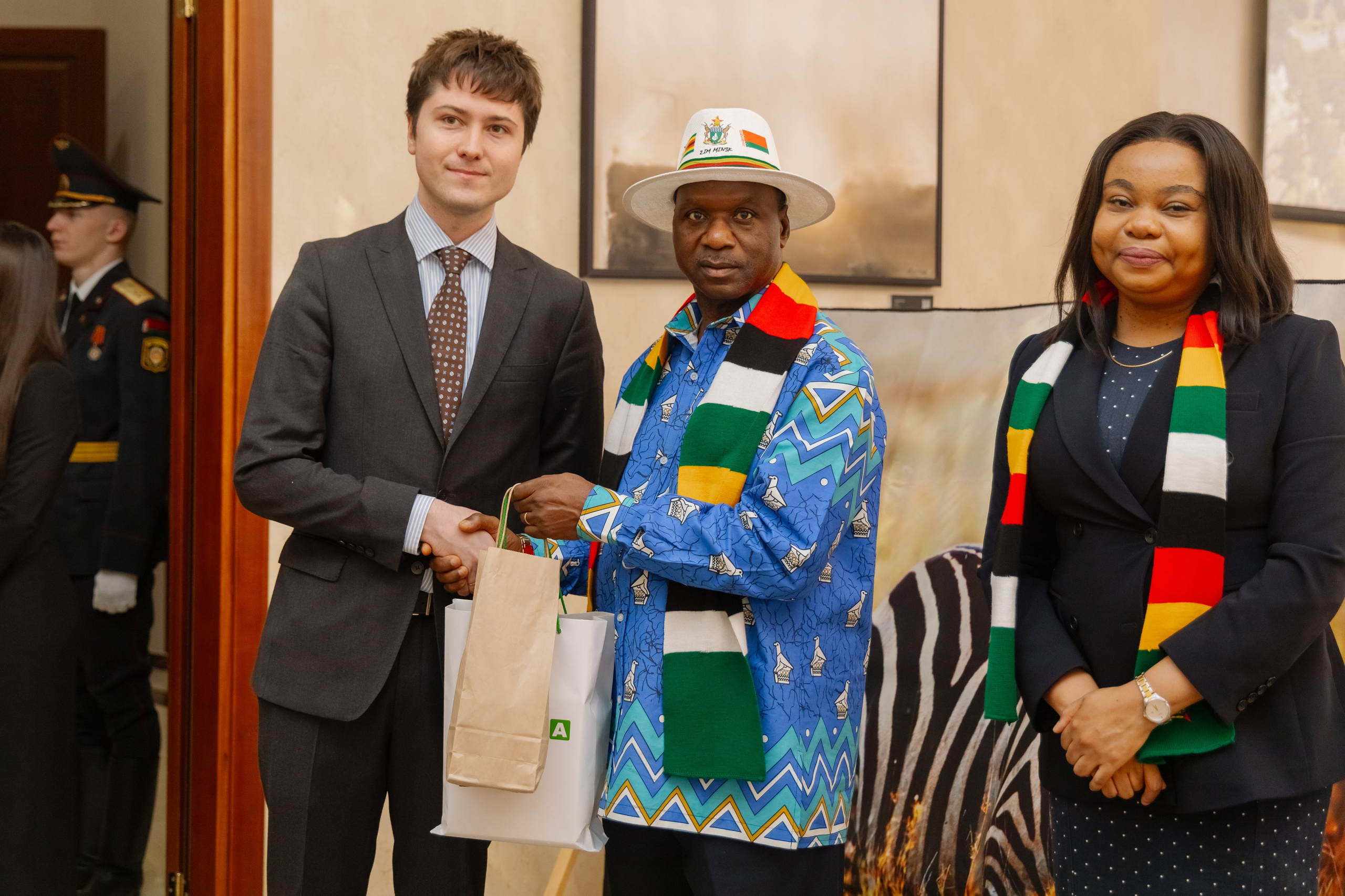 Фотосъемка делегации Посольства Зимбабве в Минске. Свадебный фотограф в Минске/Беларуси Сергей Спиридонов