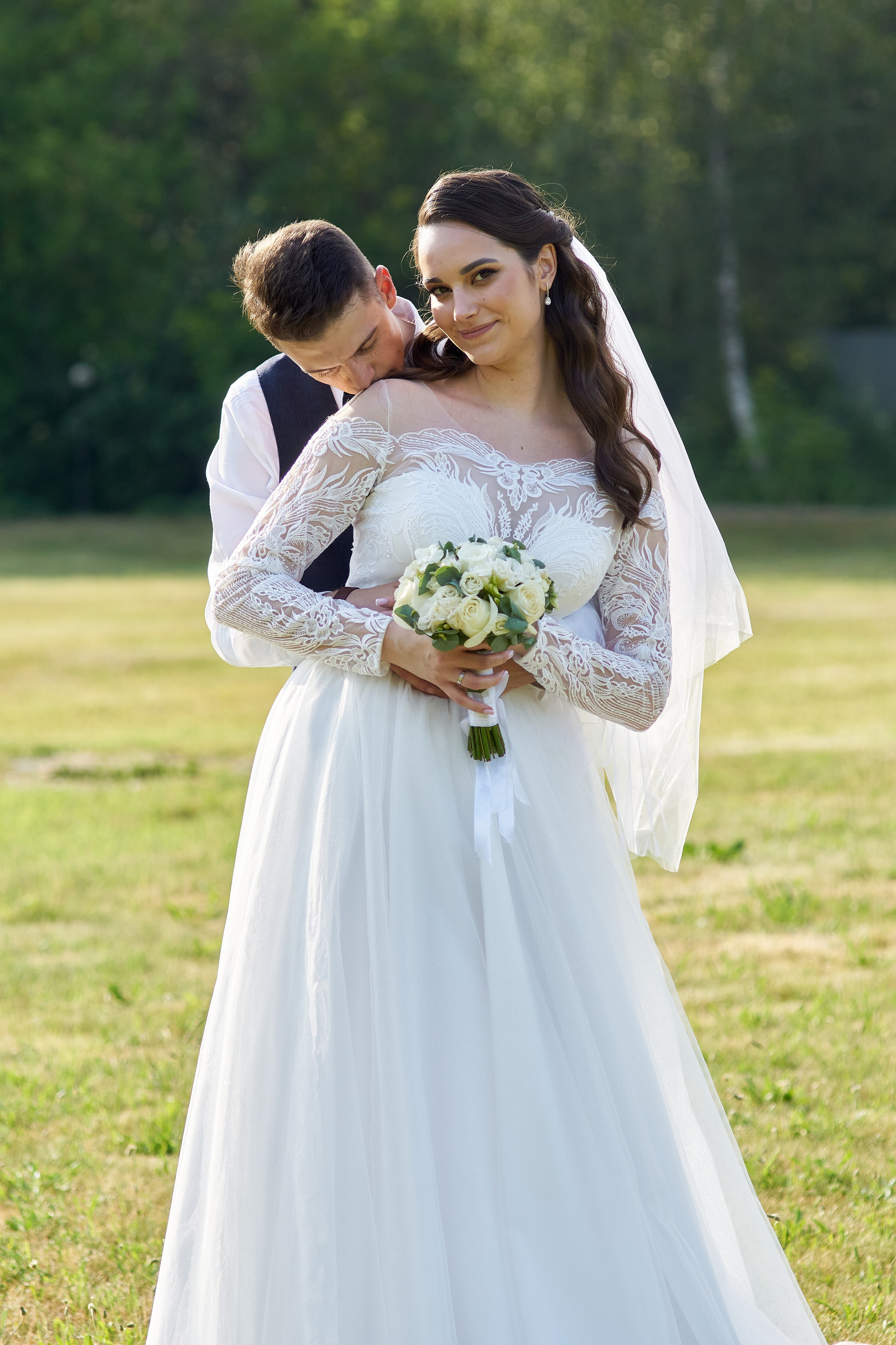 Свадебная прогулка. Фотограф Владимир Артамонов