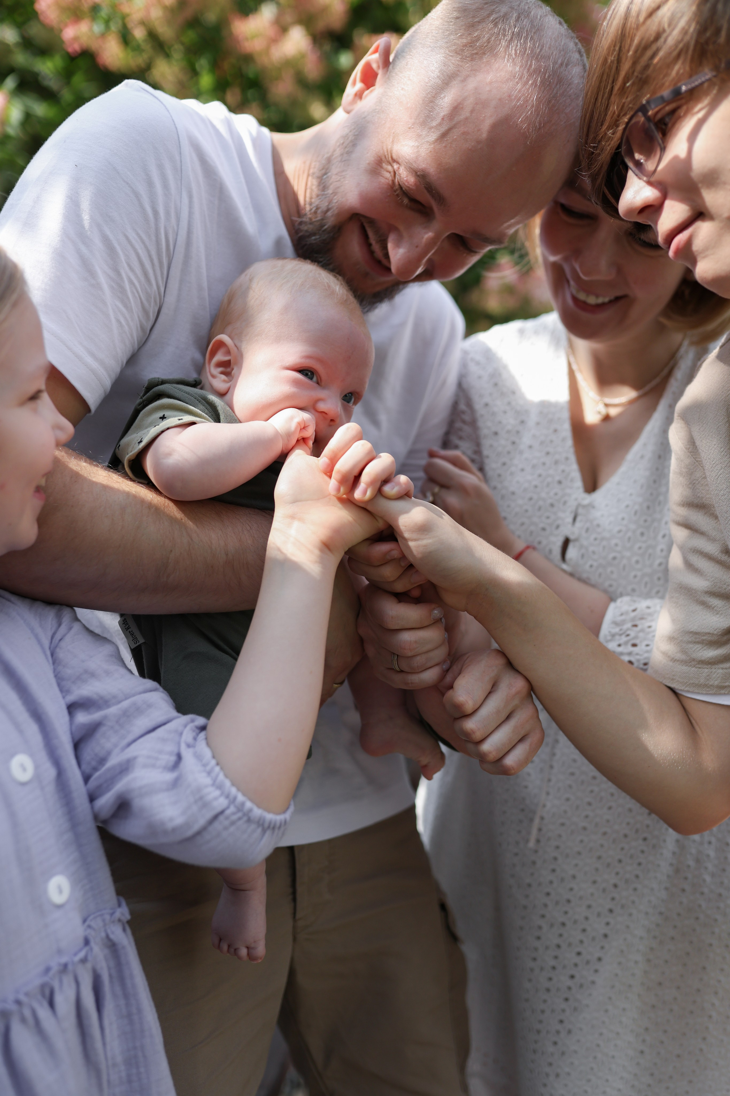 Семейная фотосессия в загородной студии. Фотограф в Железнодорожном и Балашихе