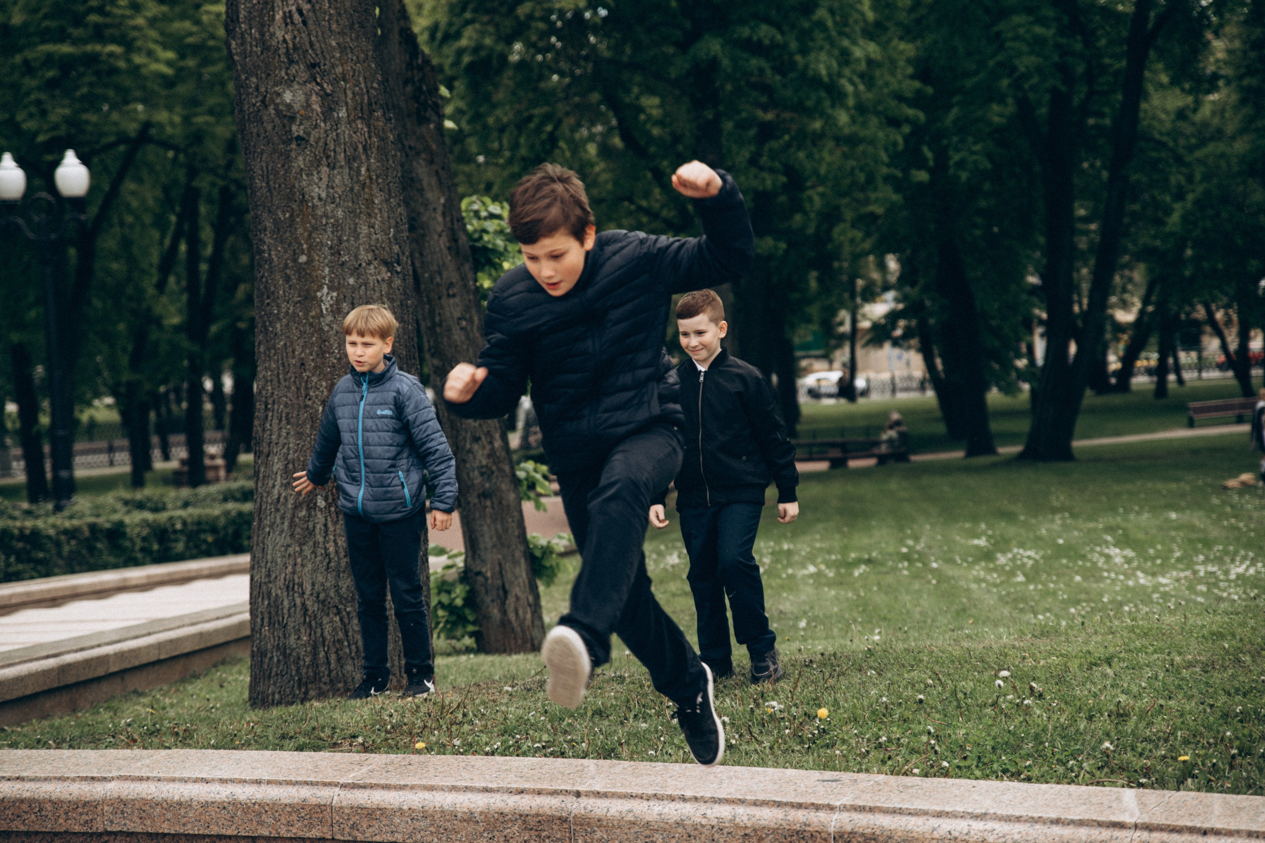 Школьные фотографии могут быть такими. Репортажный и детский фотограф в Минске