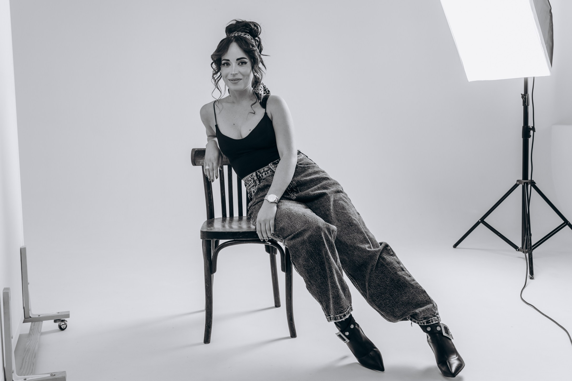 Индивидуальная женская фотосессия. Фотограф в Крыму — Федор зайцев. Свадебная, семейная и портретная съёмка. Фотографии для контента, для бизнеса. Корпоративная съёмка