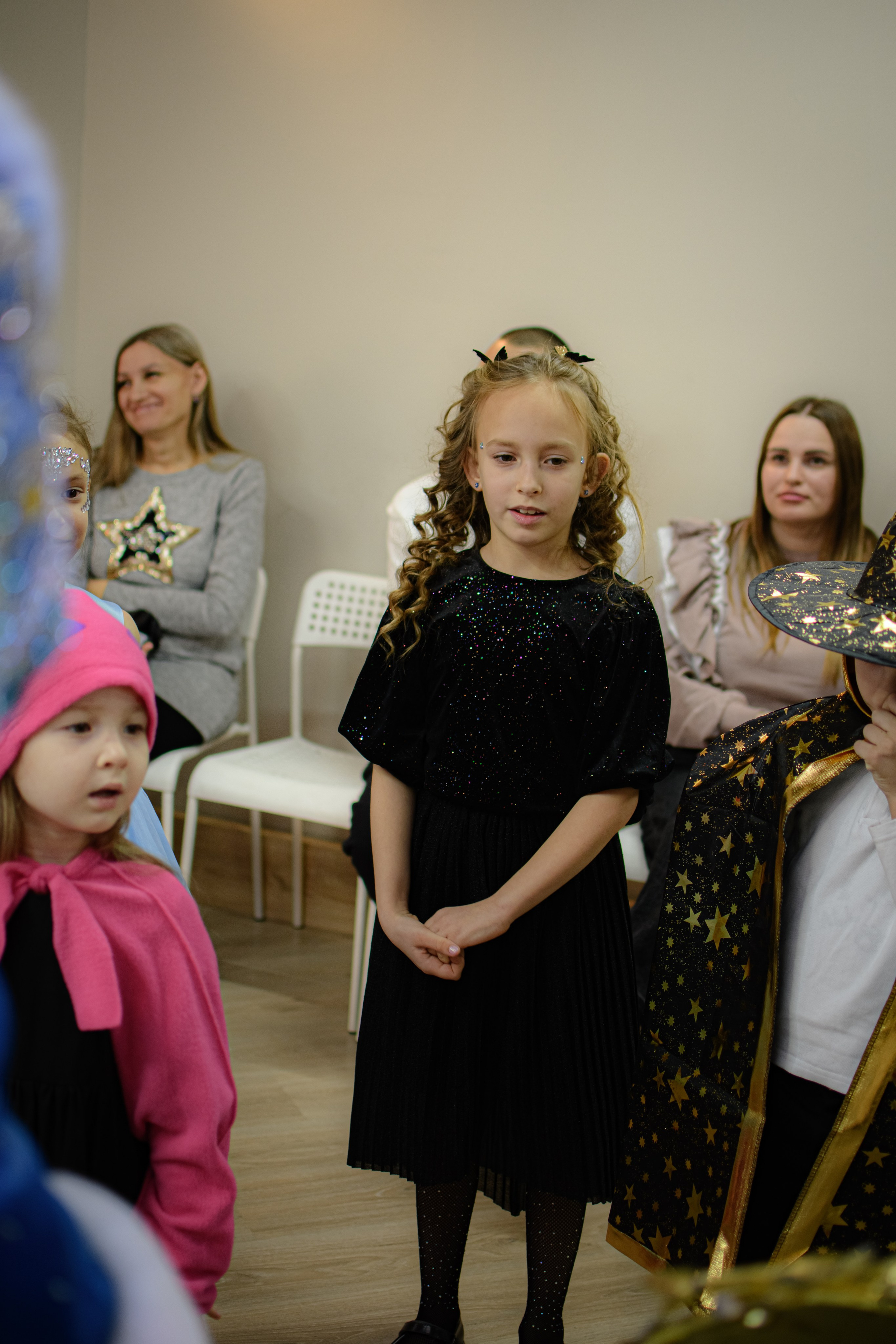 HAPPY NEW YEAR. Photokarish