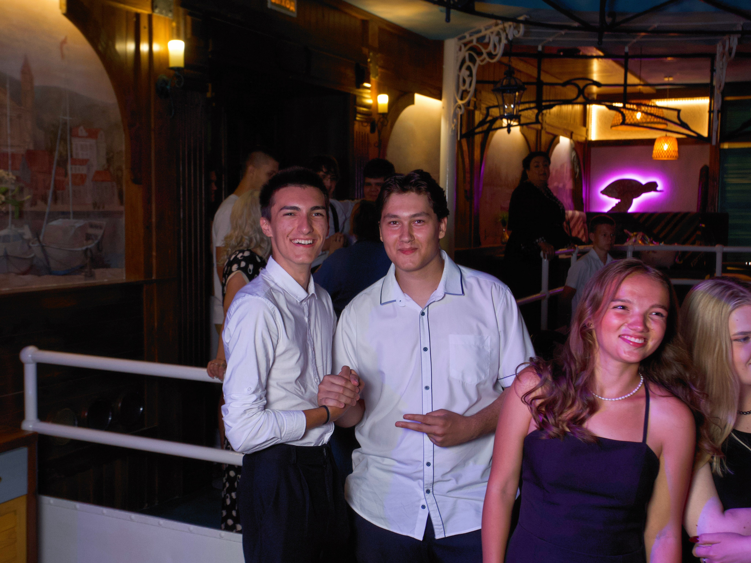 ВЫПУСКНОЙ «КОКОМО» 27.06.24. Репортажный фотограф Анапа