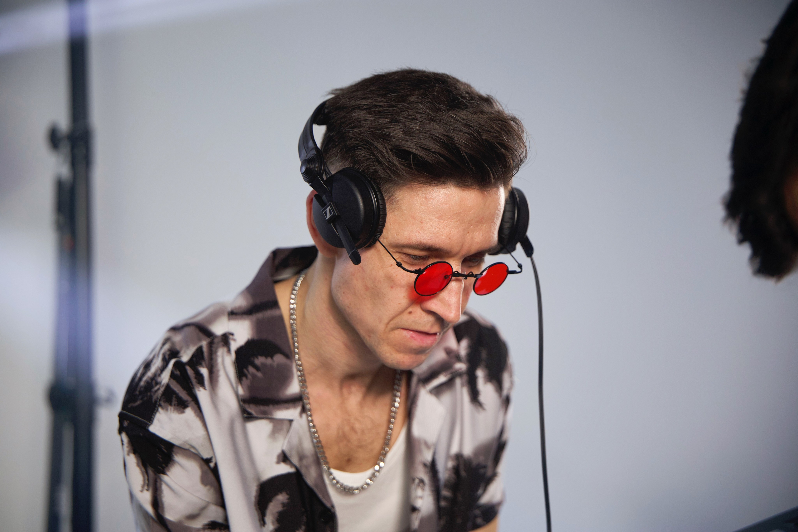 БЭКСТЕЙДЖ СТУДИЯ 12.7 V2. Репортажный фотограф Анапа