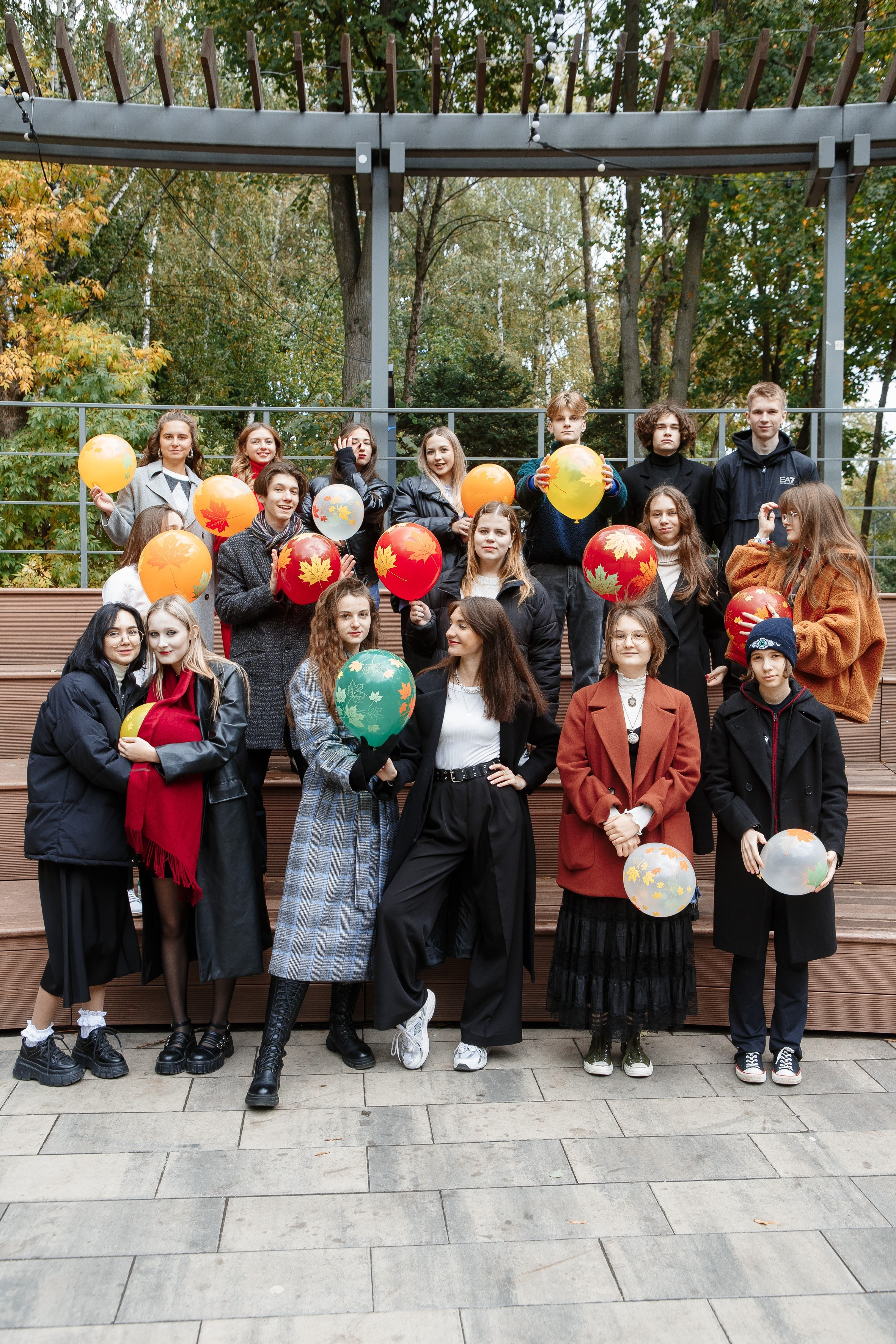 Осень Гимназия 12 11 А 2023. Свадебный и портретный Фотограф в Липецке Дмитрий Котюков