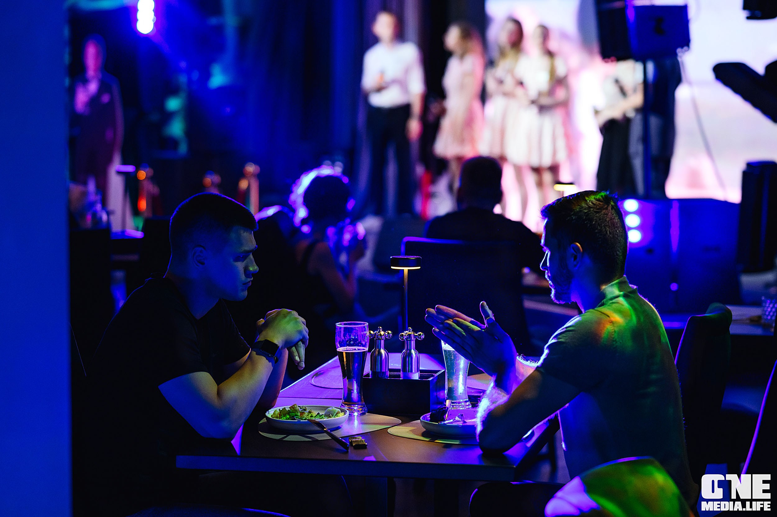 Вечеринка в ресторане Океан. One Media Life: фоторепортажи, фотоотчеты с мероприятий и заведений