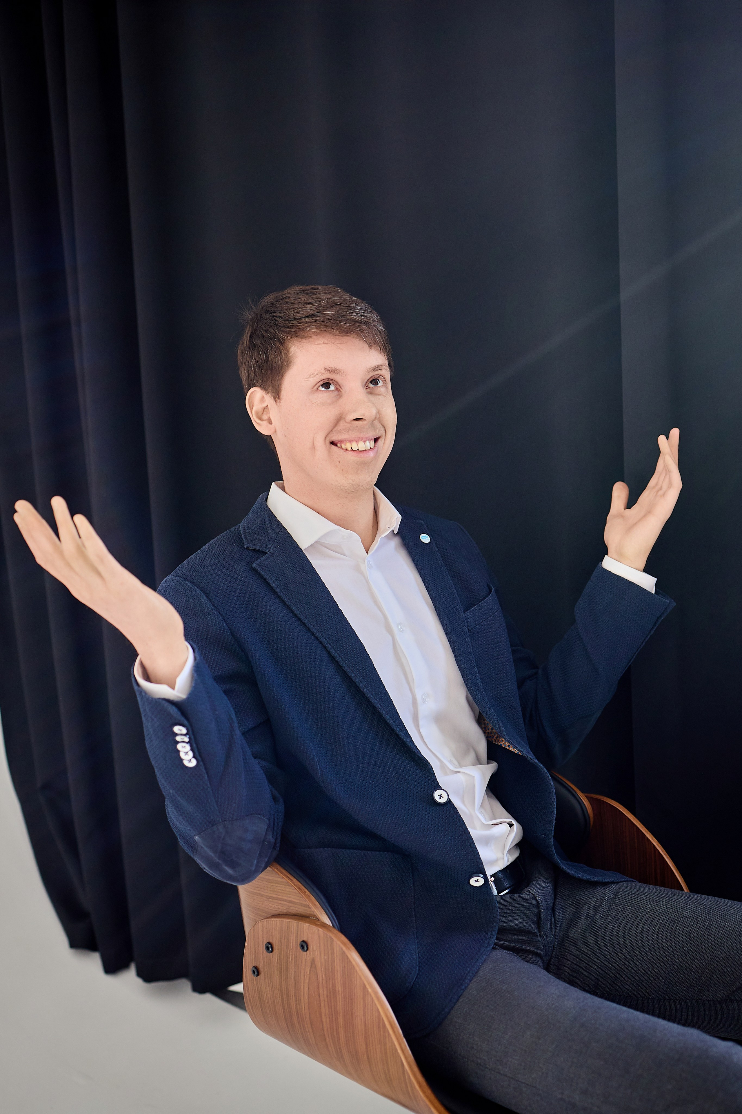 Никита. Агентство недвижимости. Фотограф Настя Че