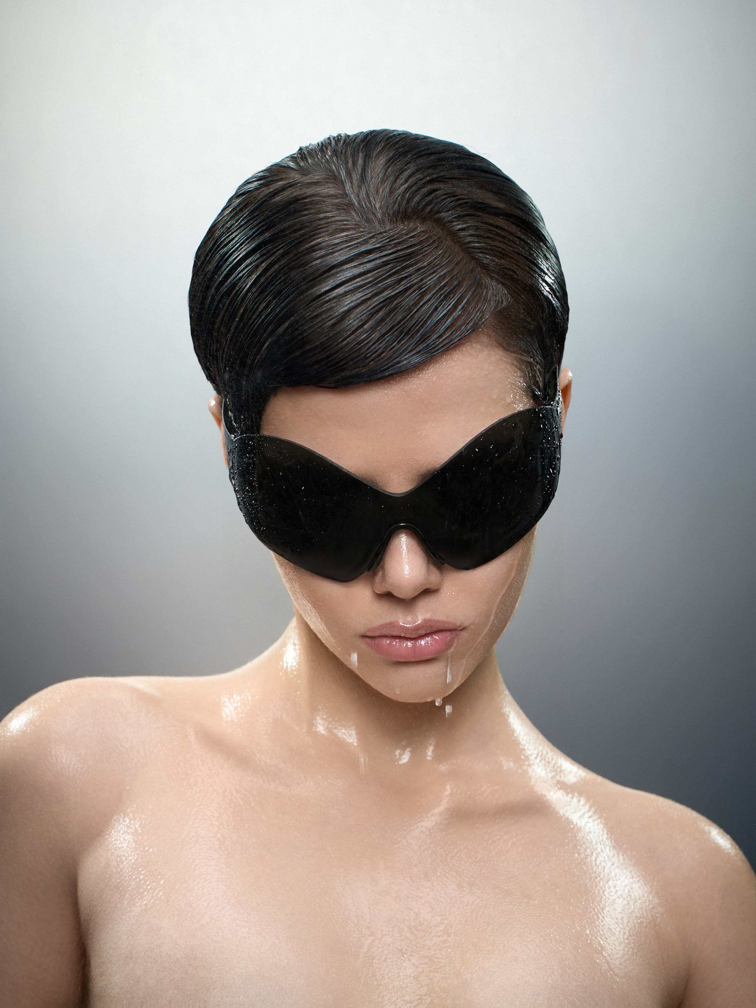 ZANGER OPTICS 2026. LOLITA commercial photographer