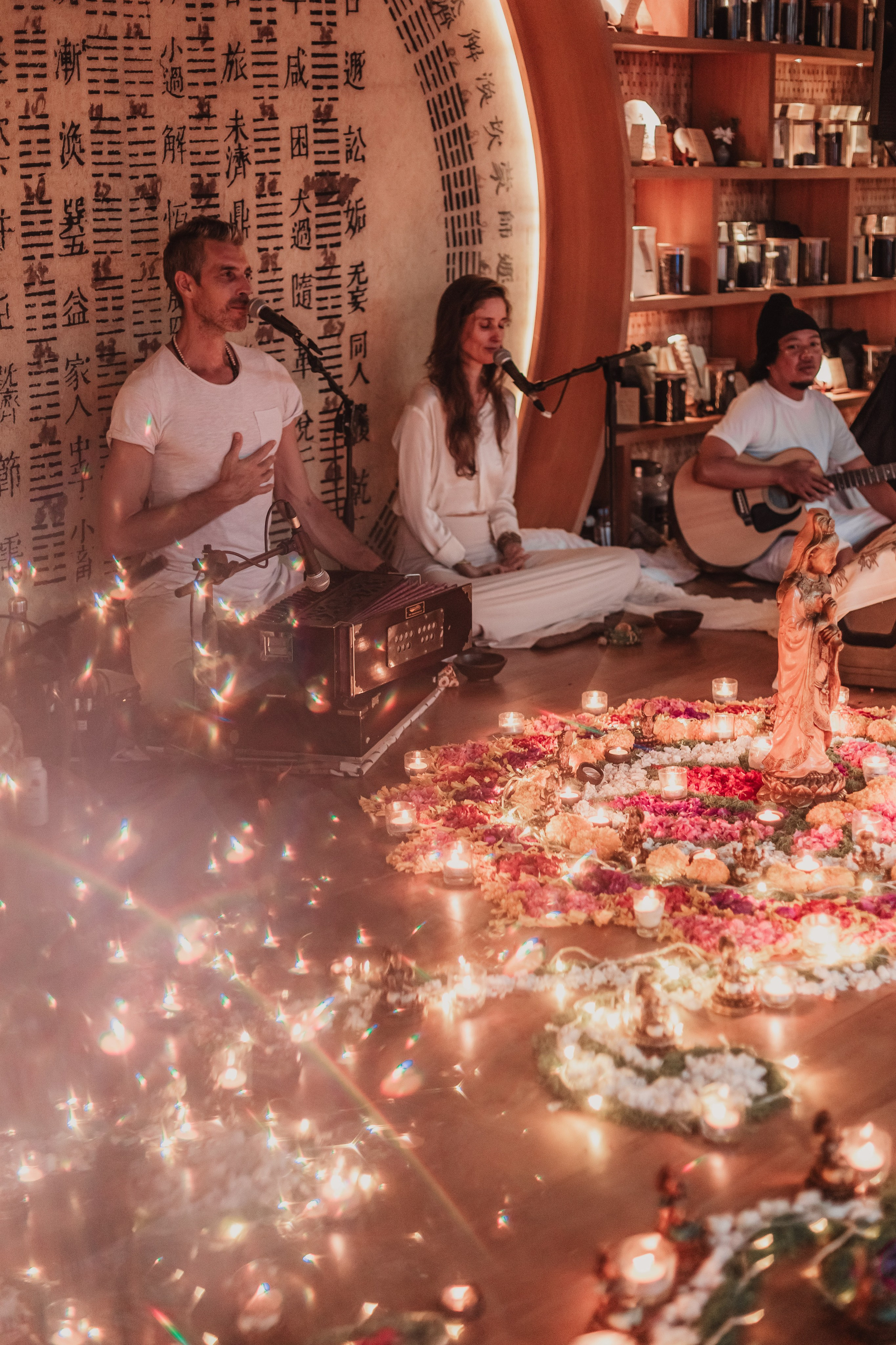 Navaratri w Bhakti Bliss at Dragon tea temple. Мариам Багдасарян