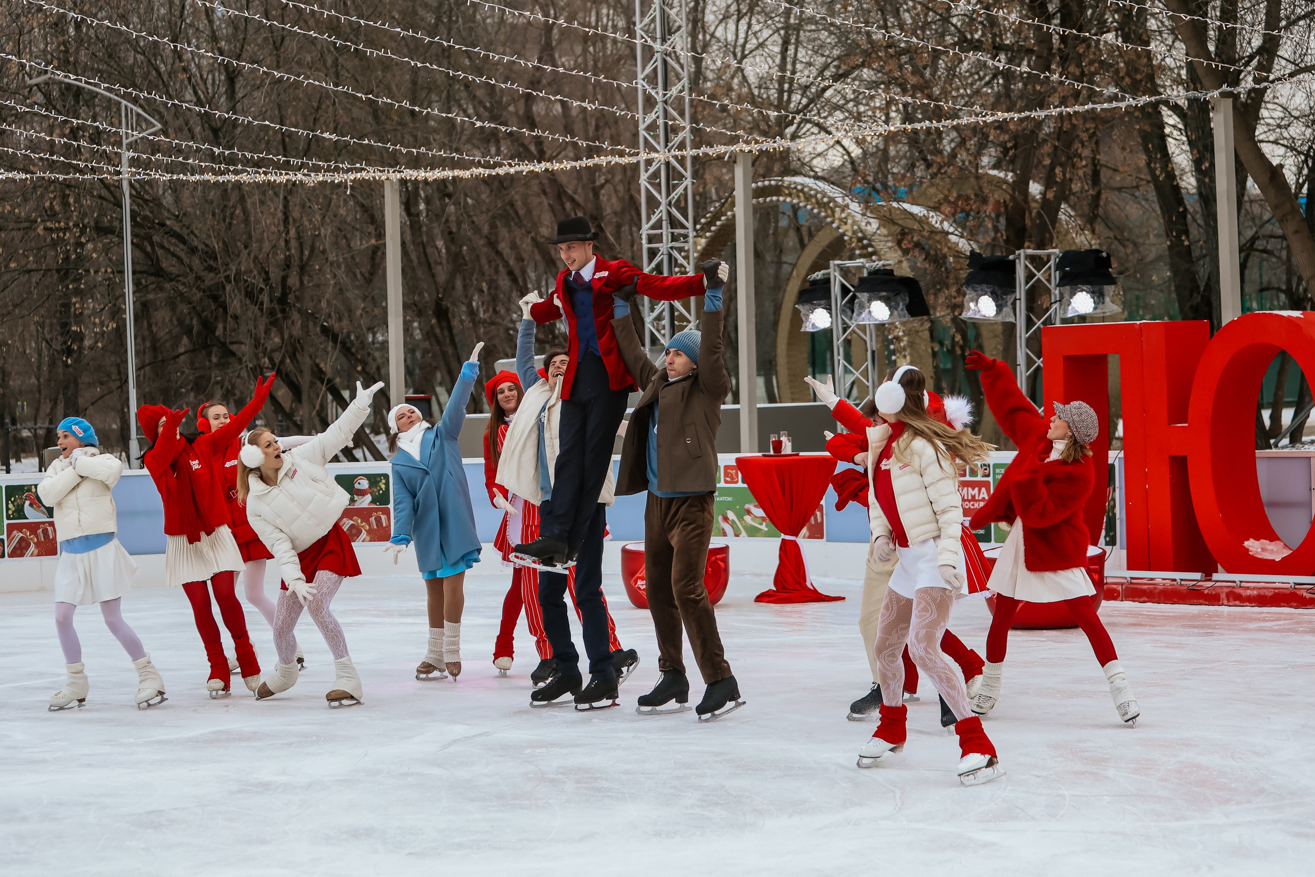 Ледовое шоу Сити каток Московское Чаепитие. Фотограф и видеограф Анна Домашенко