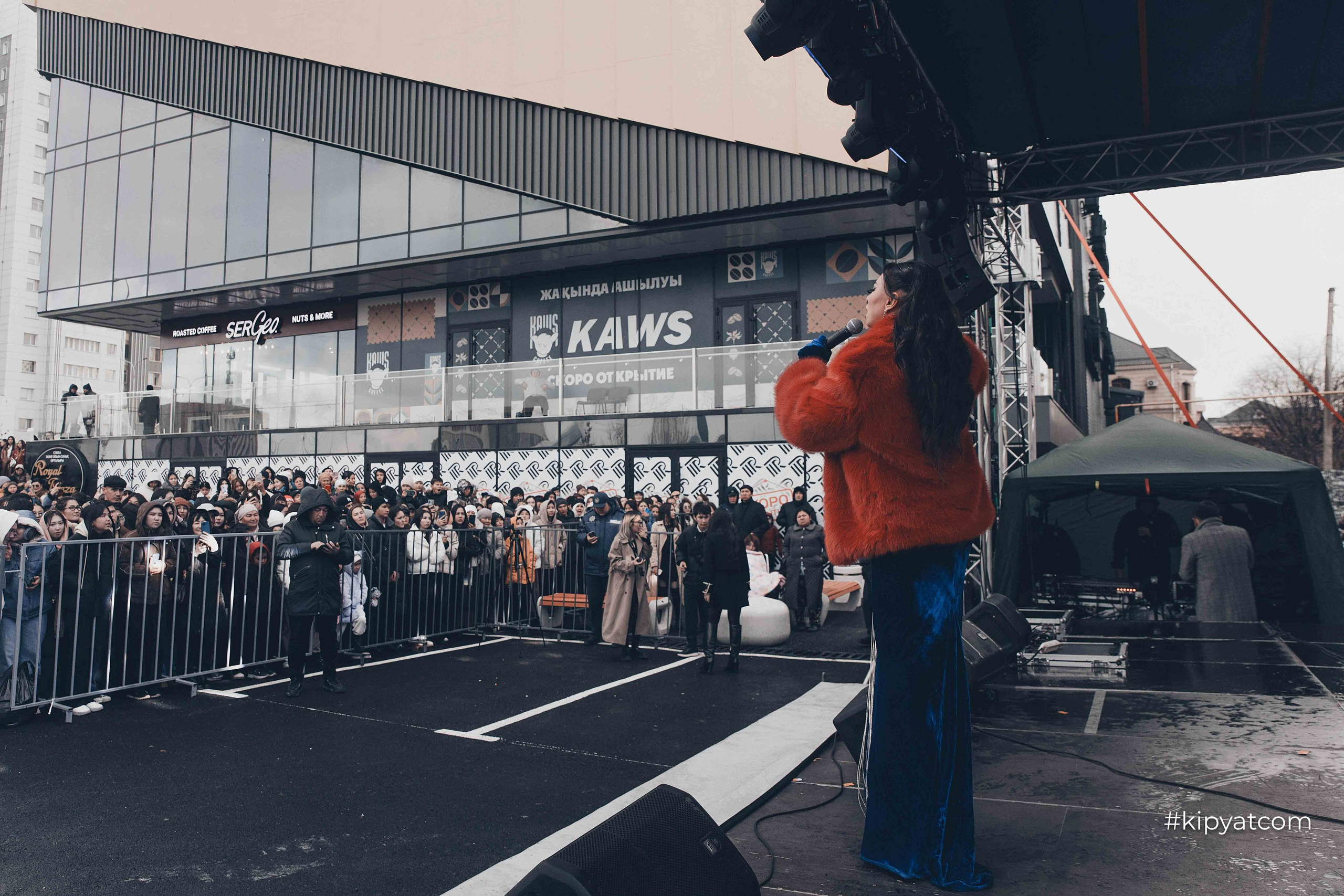 Официальное открытие ТРЦ «Royal Plaza»