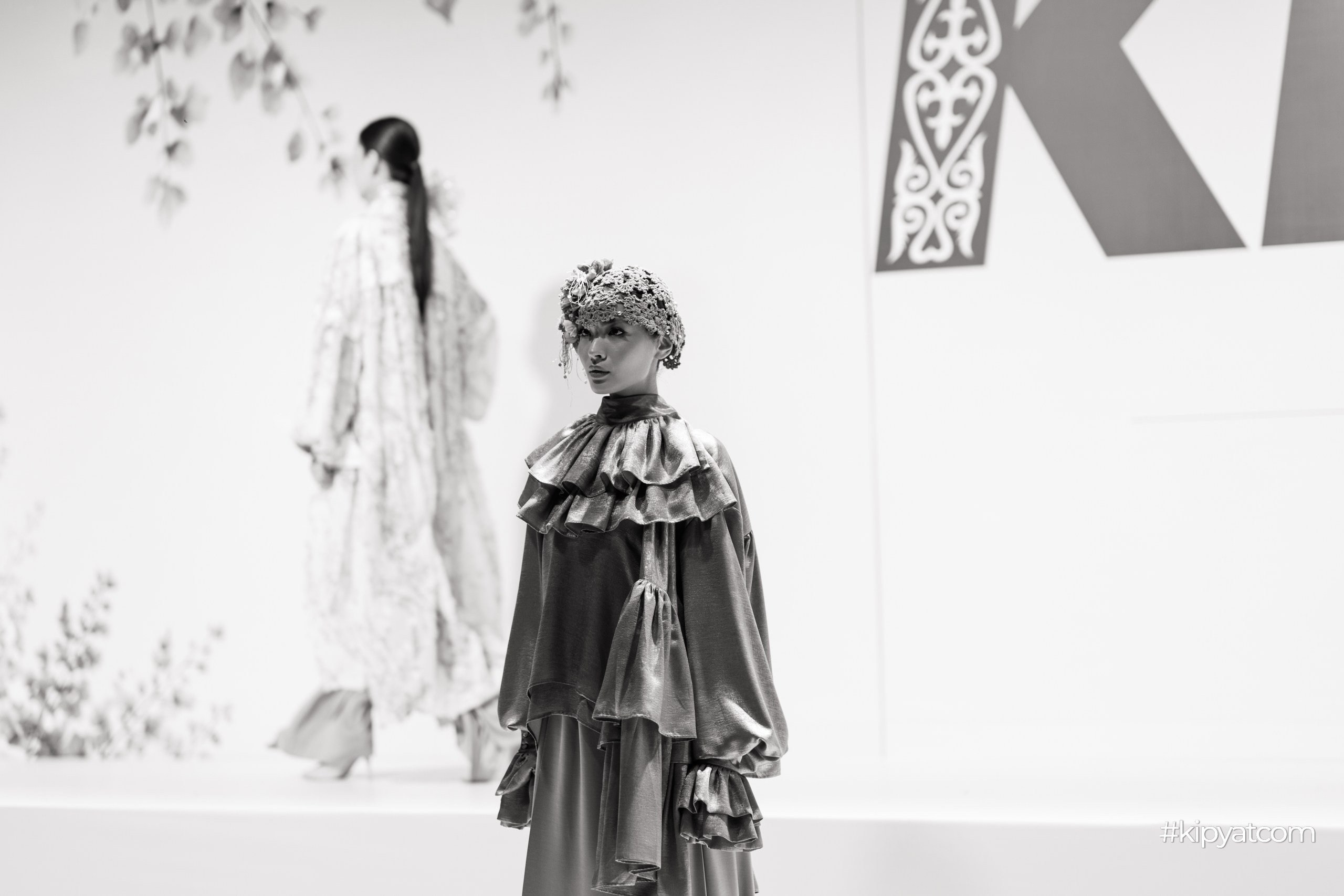 KAZAKHSTAN FASHION WEEK SHYMKENT 11 SEASON. Кипятком Шымкент