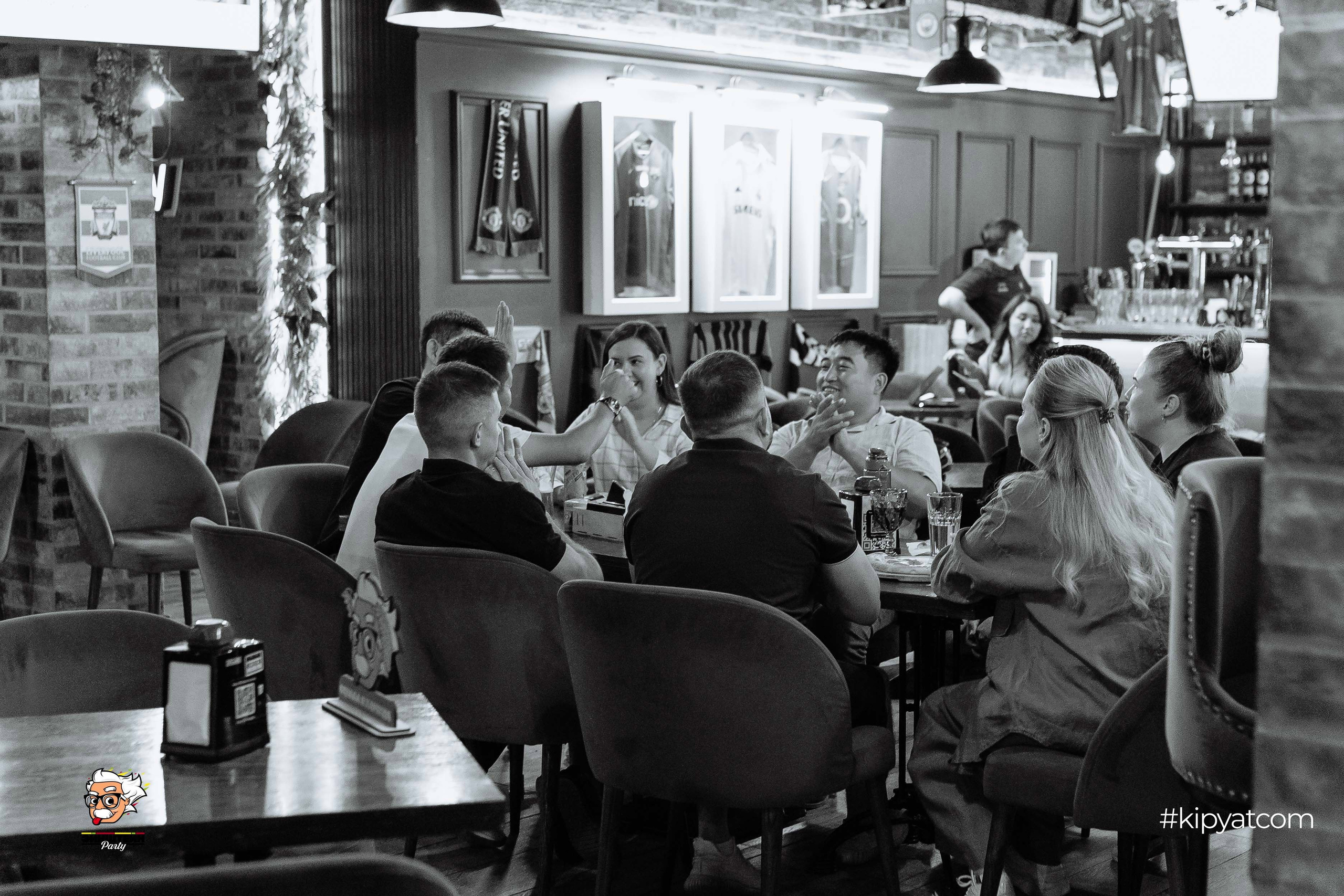 Эйнштейн Party