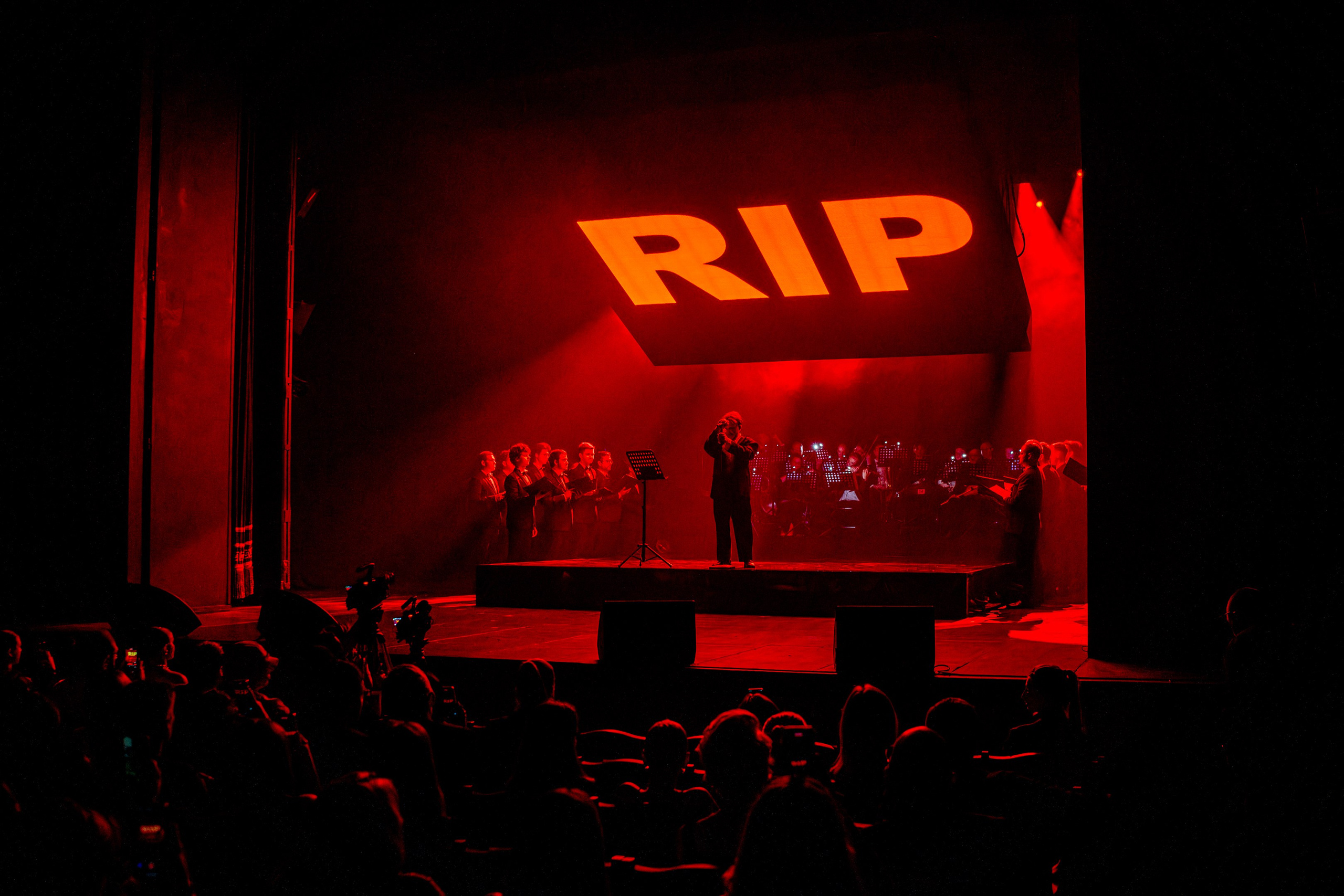 ELDAR DZHARAKHOV / 2024. OOPS TEAM