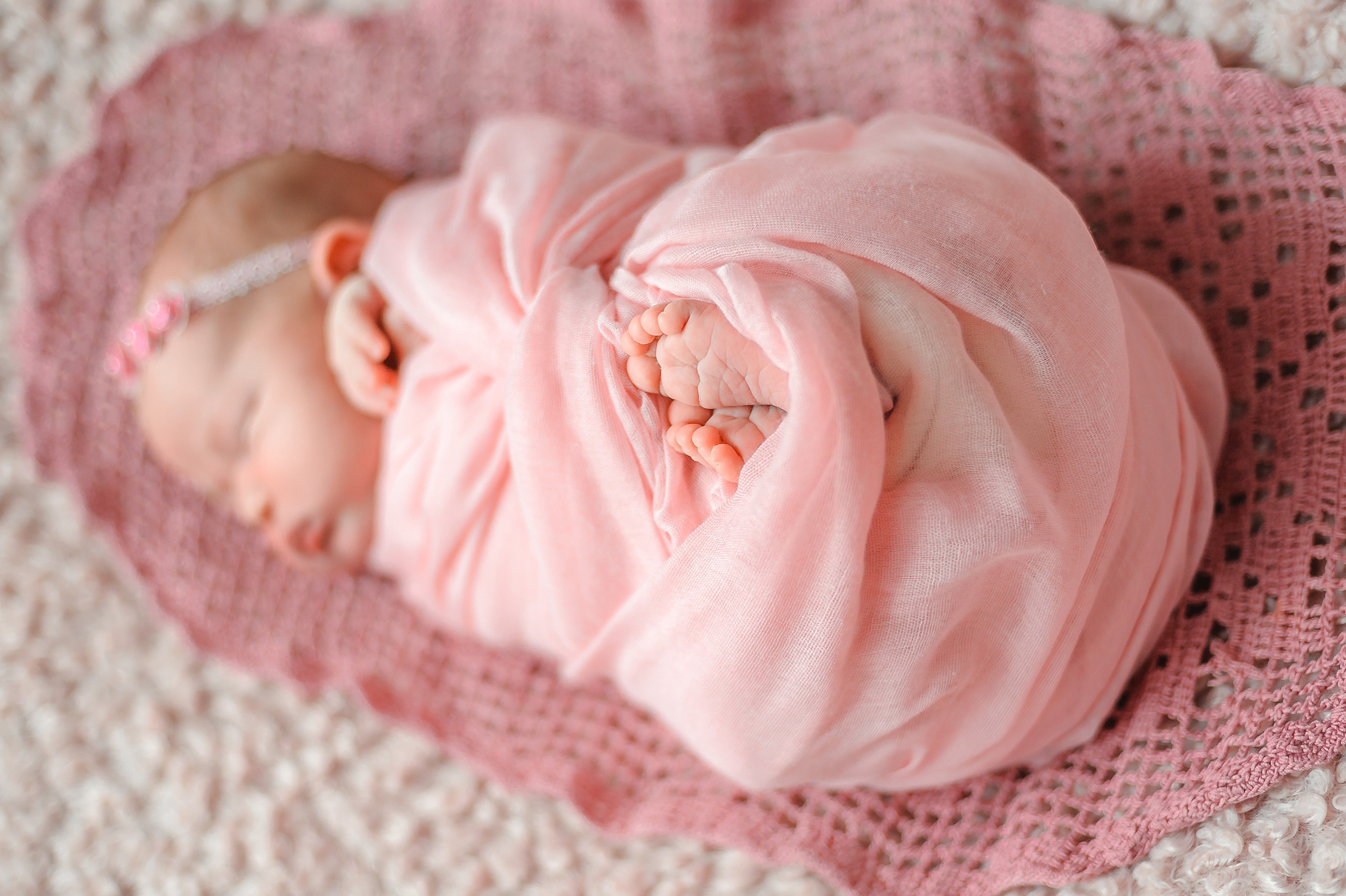 Амелия, 9 дней. Фотограф новорождённых в Йошкар-Оле Ильмира Сидоркина