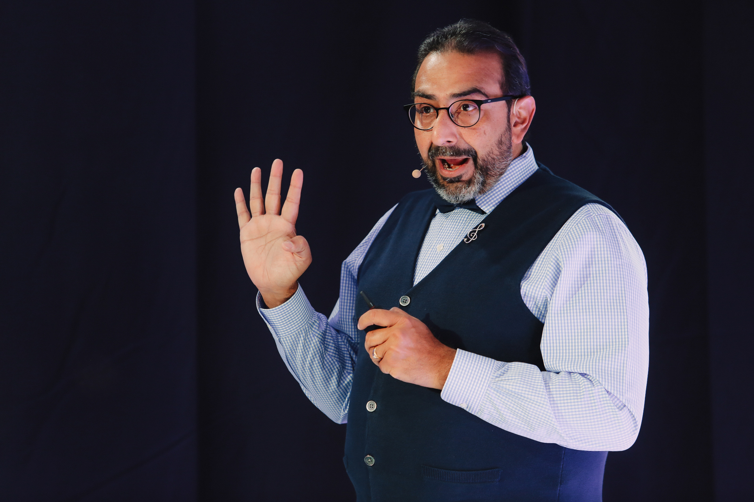 Forums and seminars. Photographer Michael Alekseev