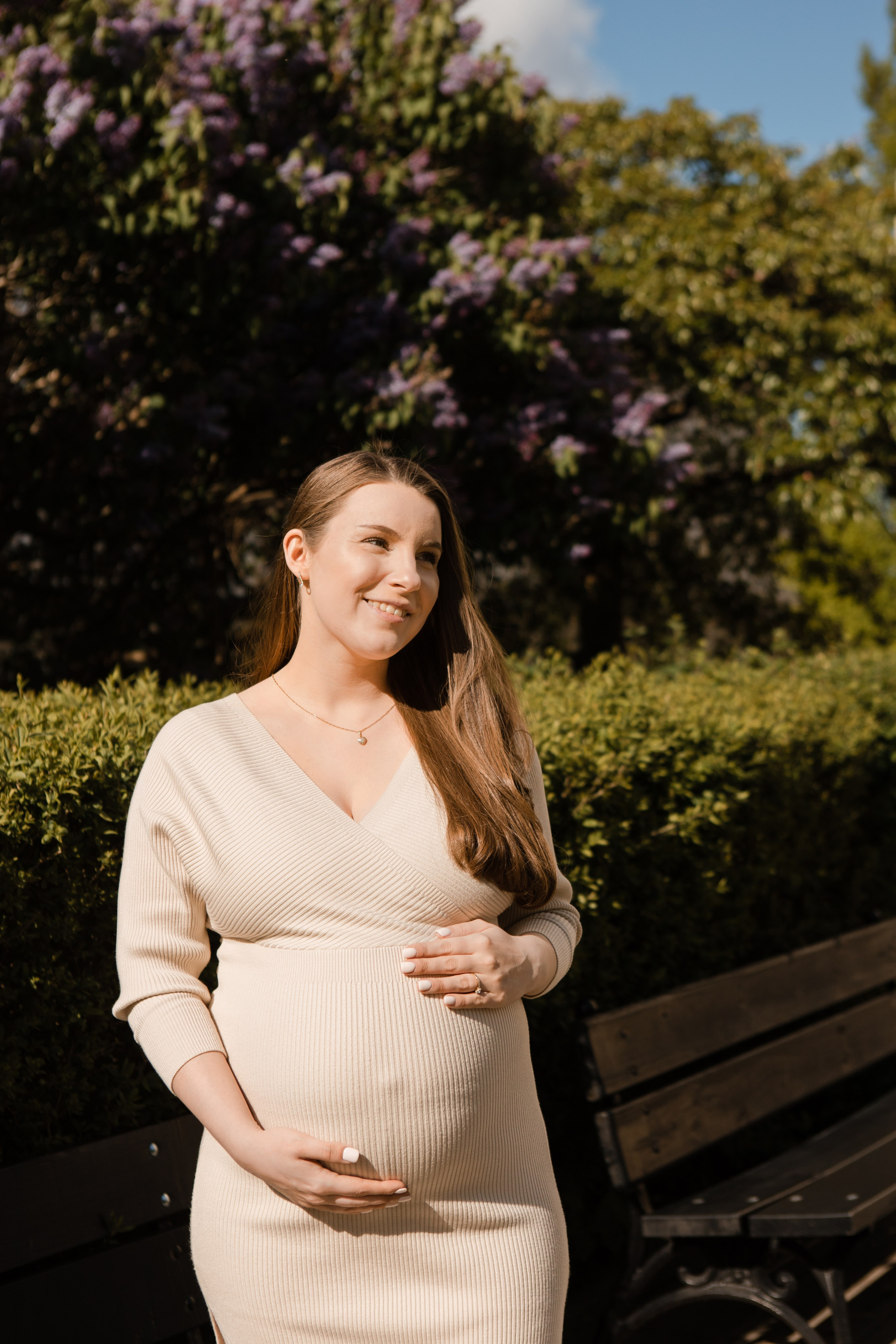 Семейная фотосессия Андрея и Марии. Видеосъемка и фотосъемка свадеб. Фотограф и оператор на свадьбу. Видеосъемка подкастов, собственная видео-фотостудии. Предметная фотосъемка