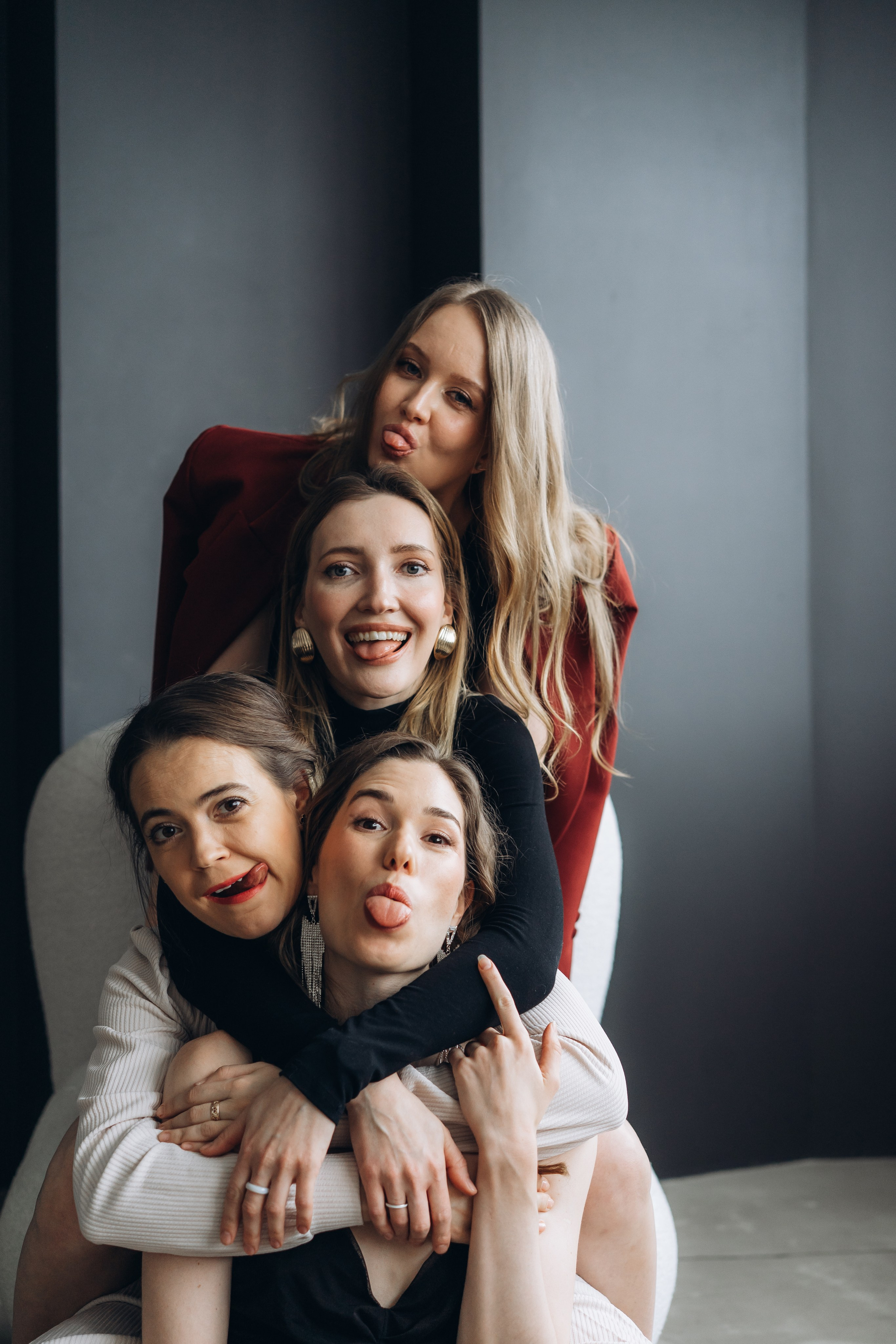 Групповая портретная съемка в студии. Фотограф Екатеринбург Кокшарова Александра