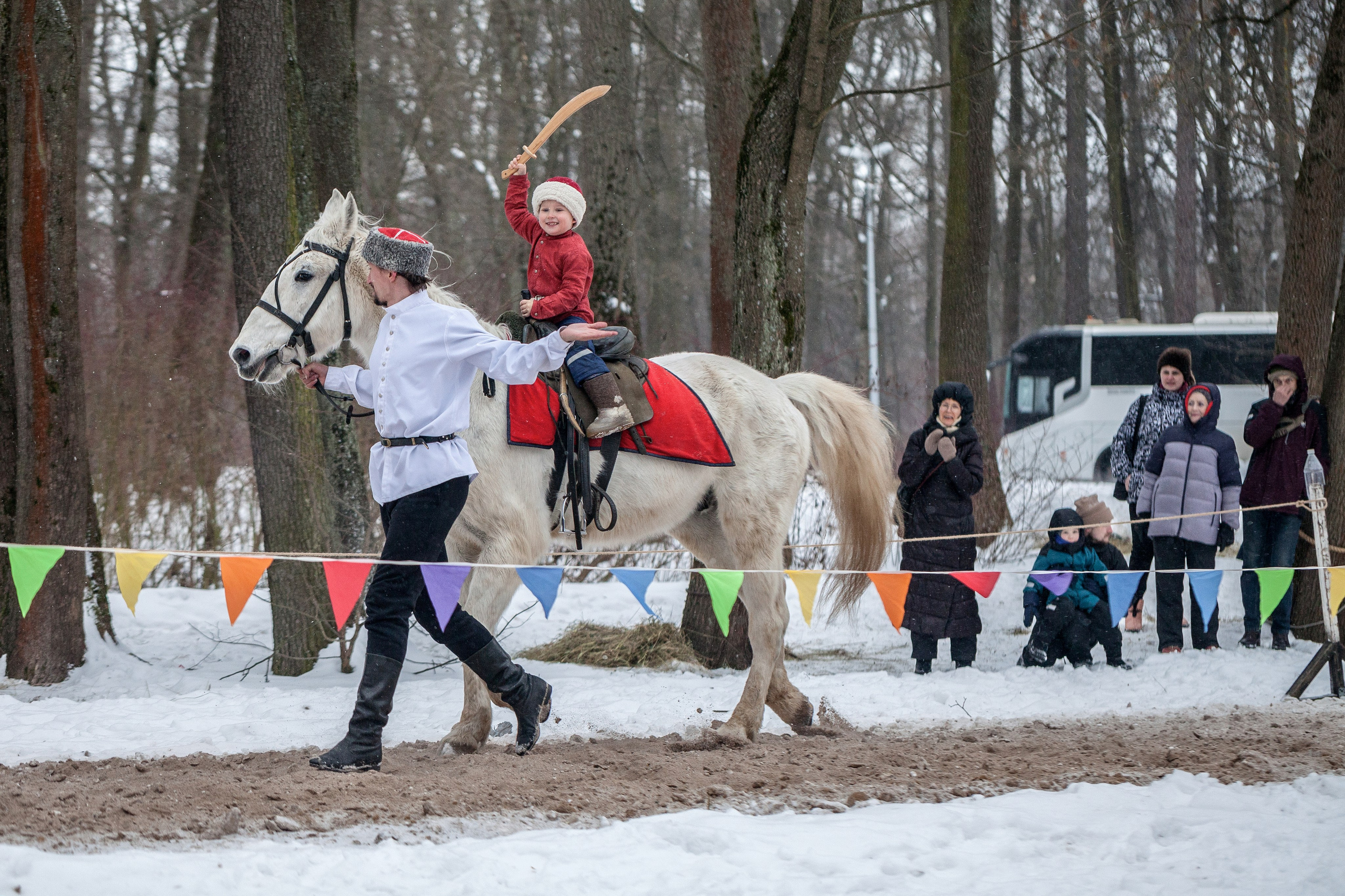 Масленичные гуляния на Елагином острове '23. Семейный и предметный фотограф Мария Львова Санкт-Петербург flitphoto