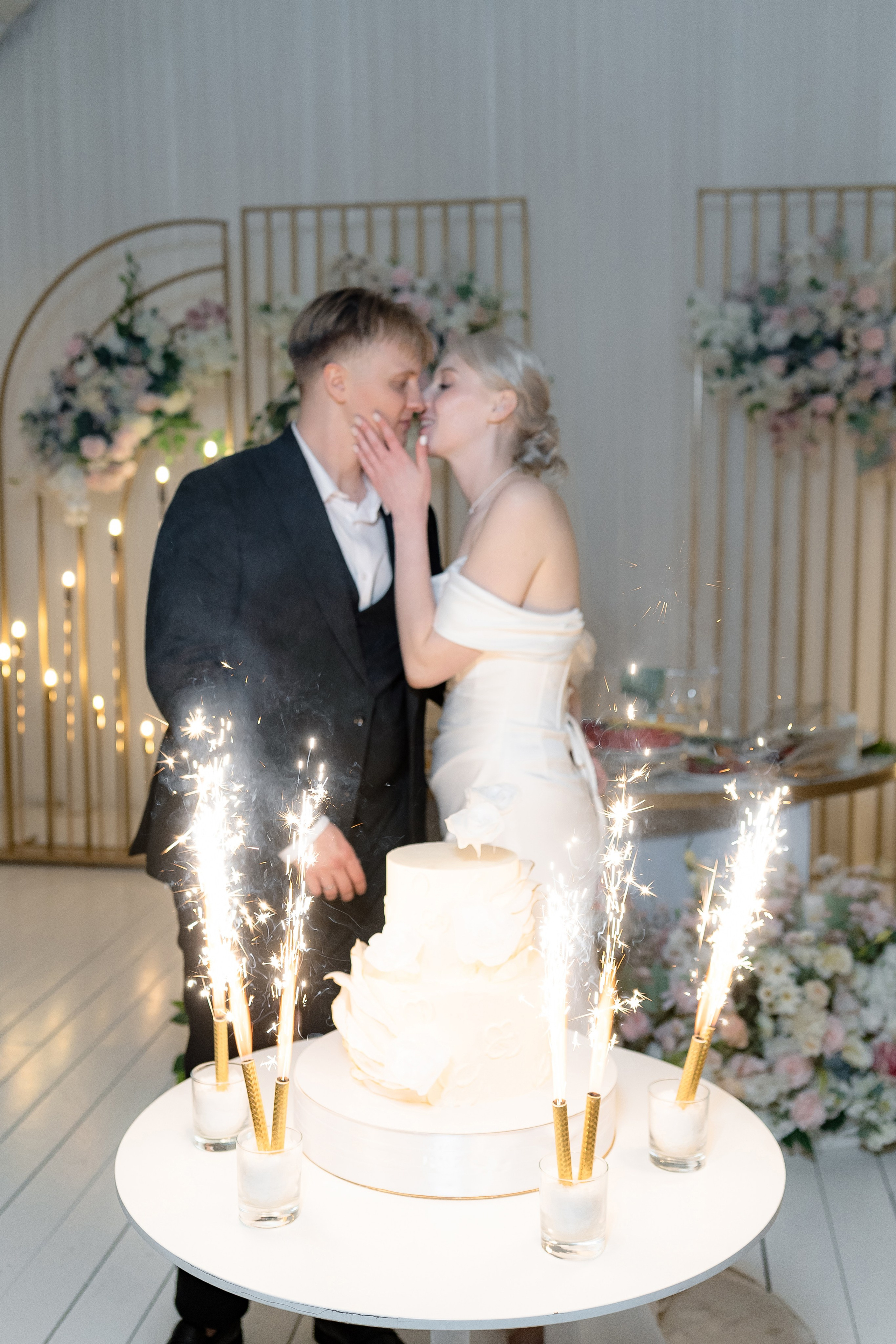 Владимир & Яна. RETOUCH-HOUSE