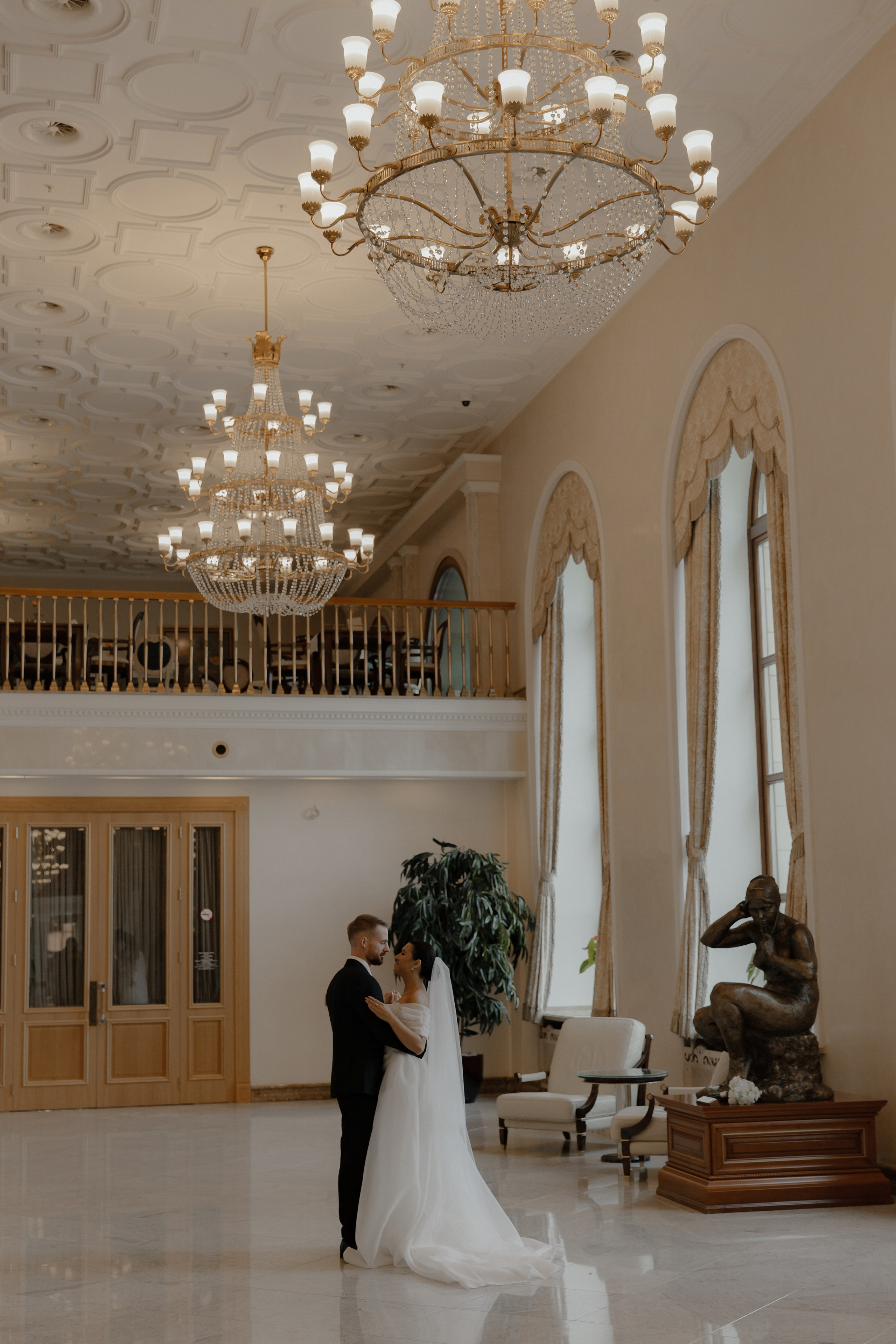 31.08.2024. RETOUCH-HOUSE