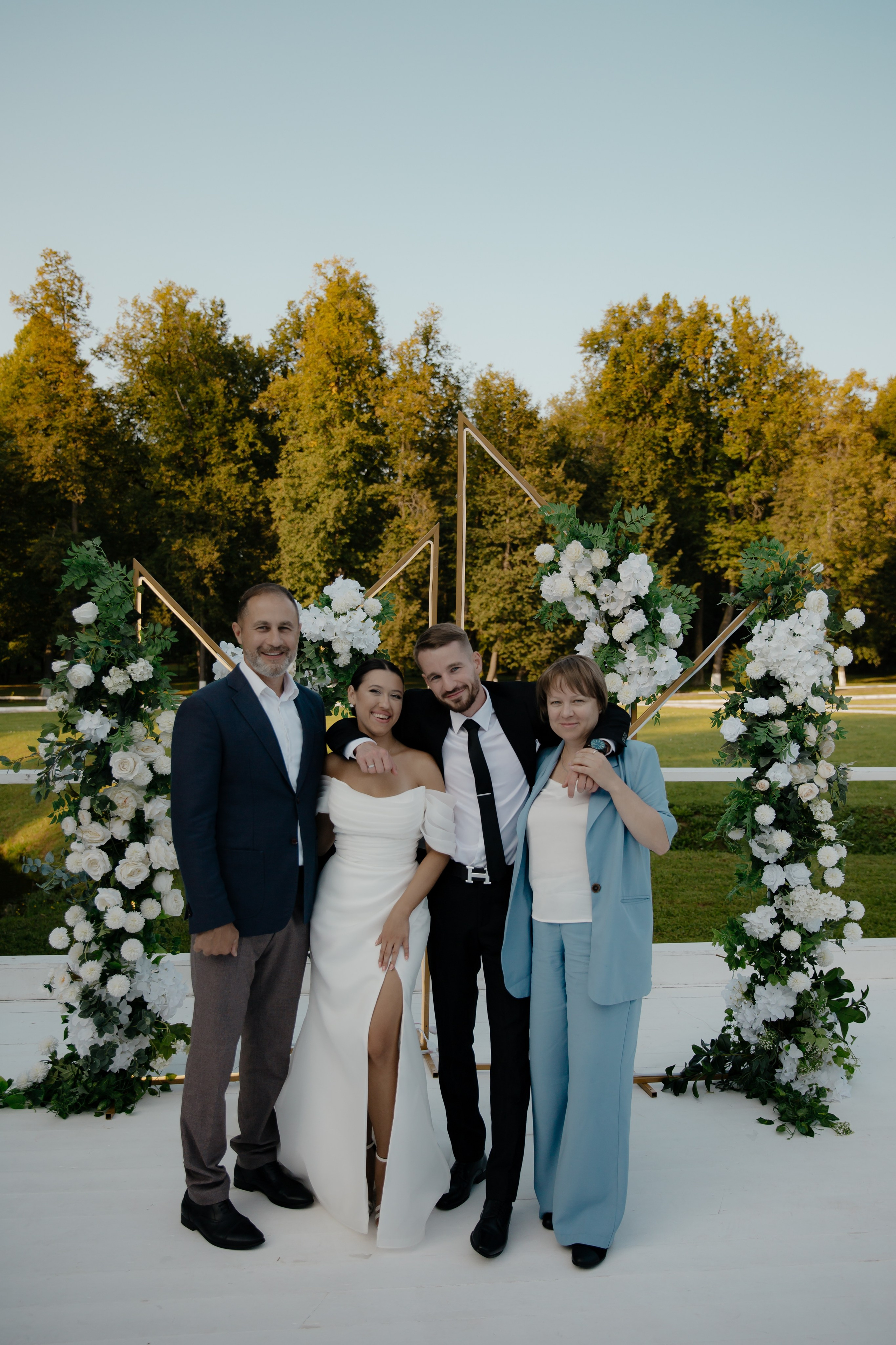 31.08.2024. RETOUCH-HOUSE