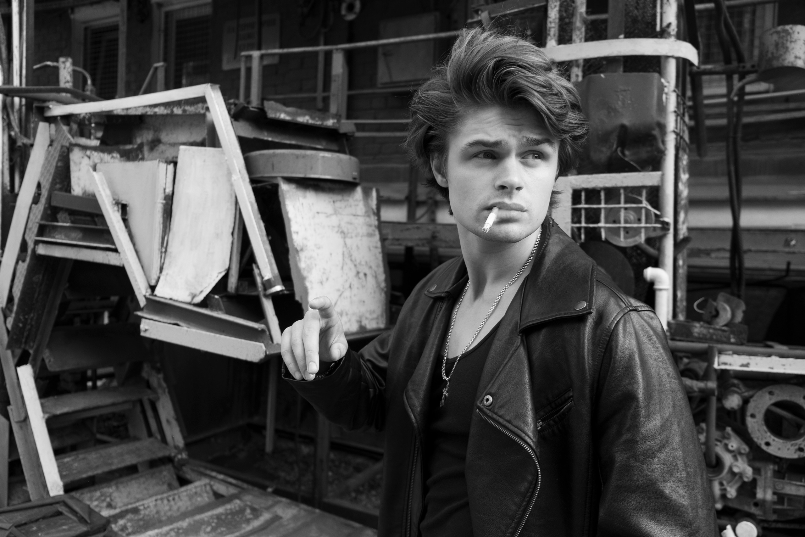 ПОРТРЕТЫ В ЧЕРНО-БЕЛОМ