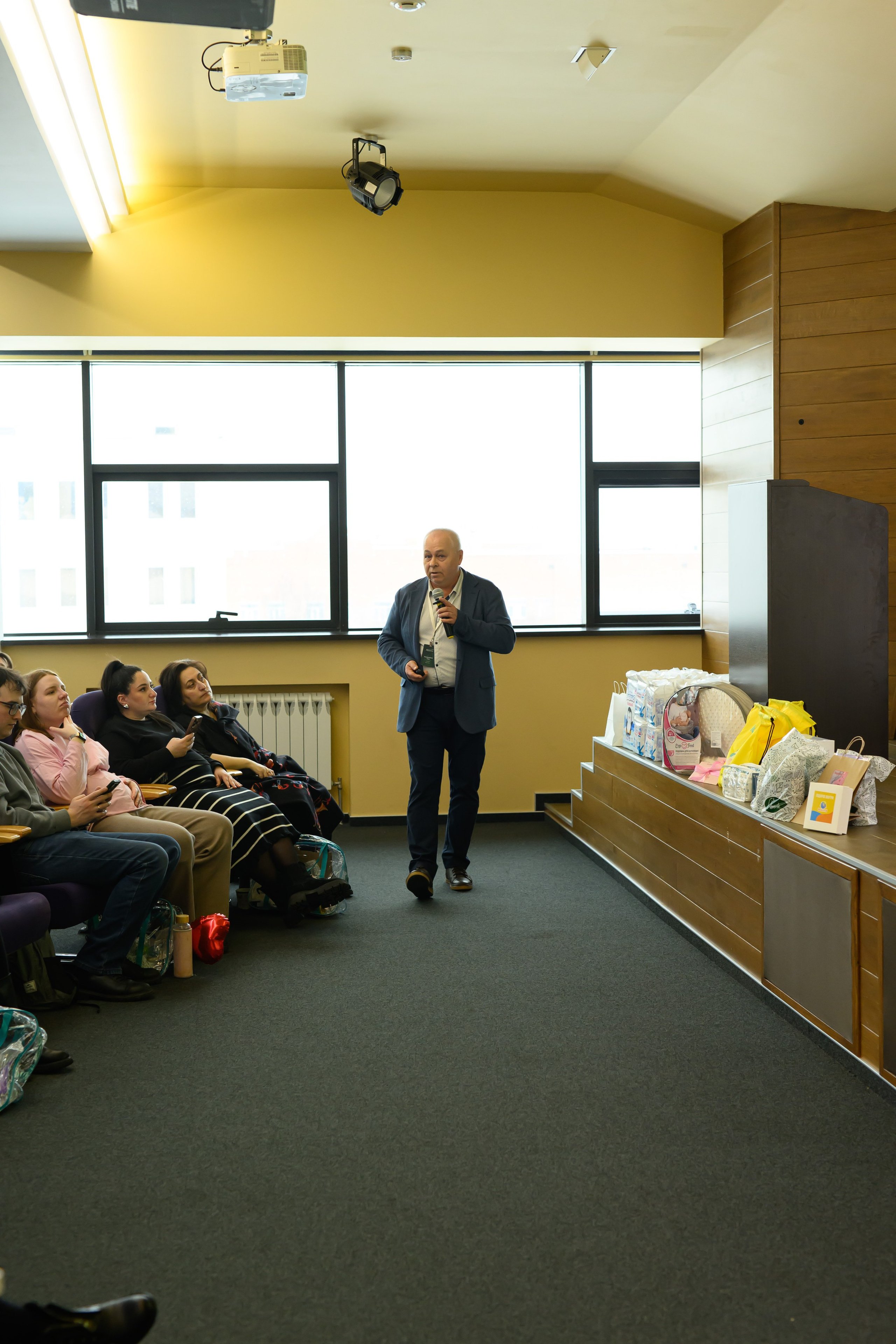 Фотоотчет праздника материнства февраль 2026 г. Профессиональный фотограф Елена Красилина г.Ярославль, г. Рыбинск