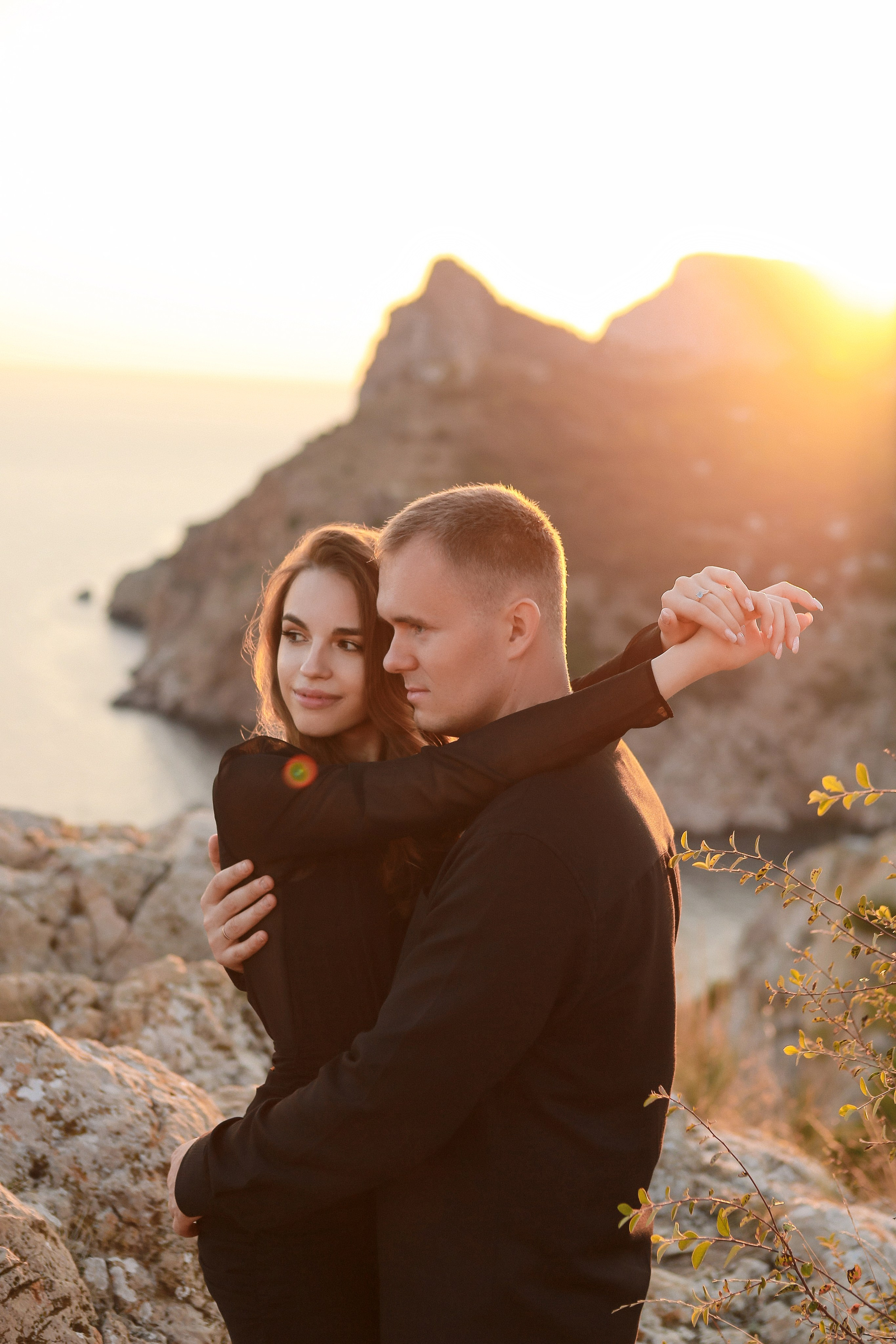 Парная фотосессия в Севастополе у моря и на винодельне. Фотограф в Краснодаре и в Евпатории Дарья Белоущенко