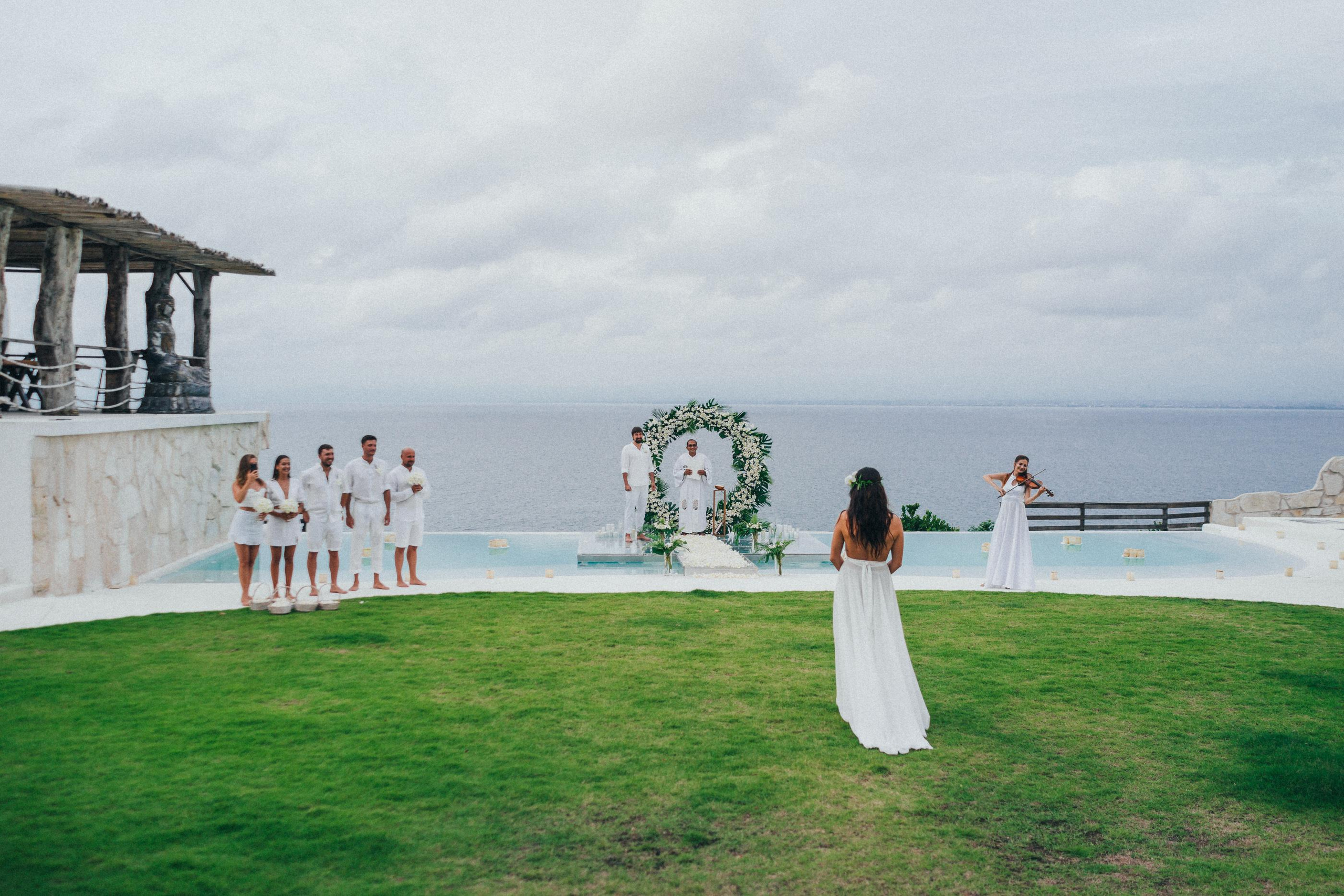 Mary and Oleg. Wedding photographer in Bali