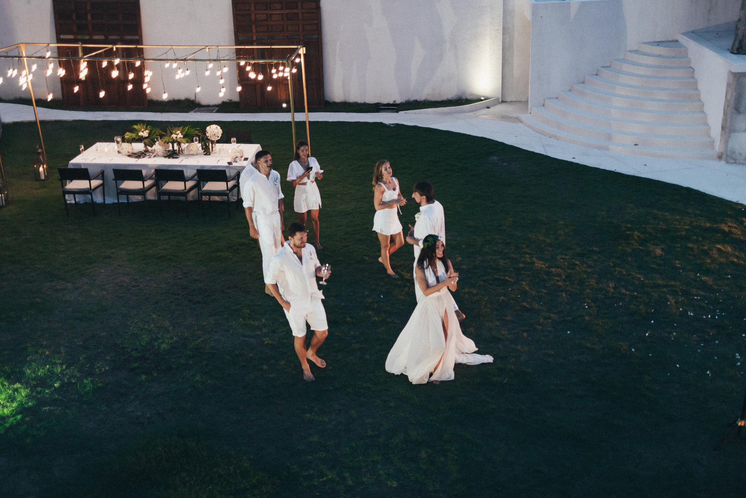 Mary and Oleg. Wedding photographer in Bali