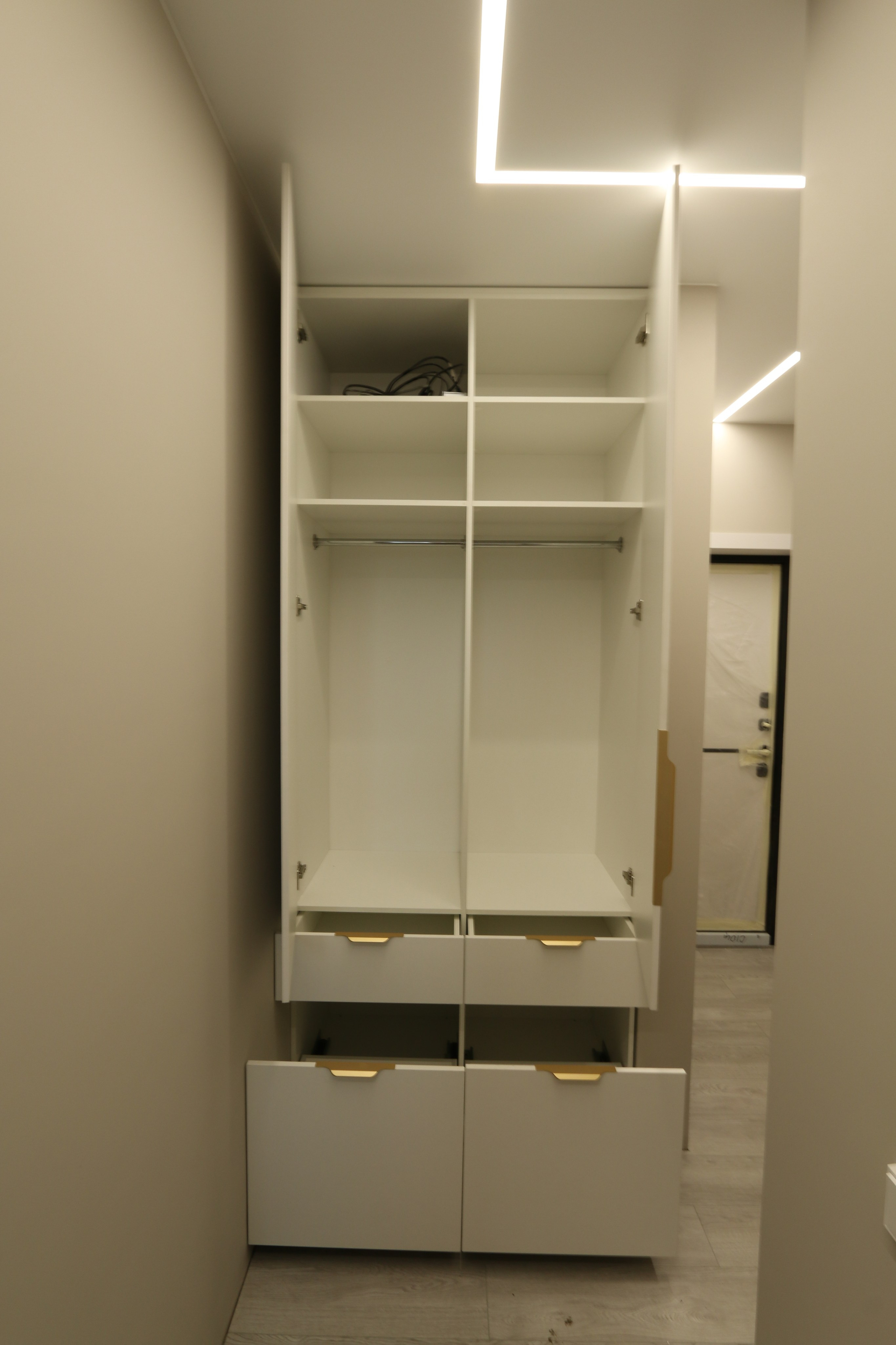 Ул. Гурьевская улица, 177/1. Мебельное ателье РАУМАН