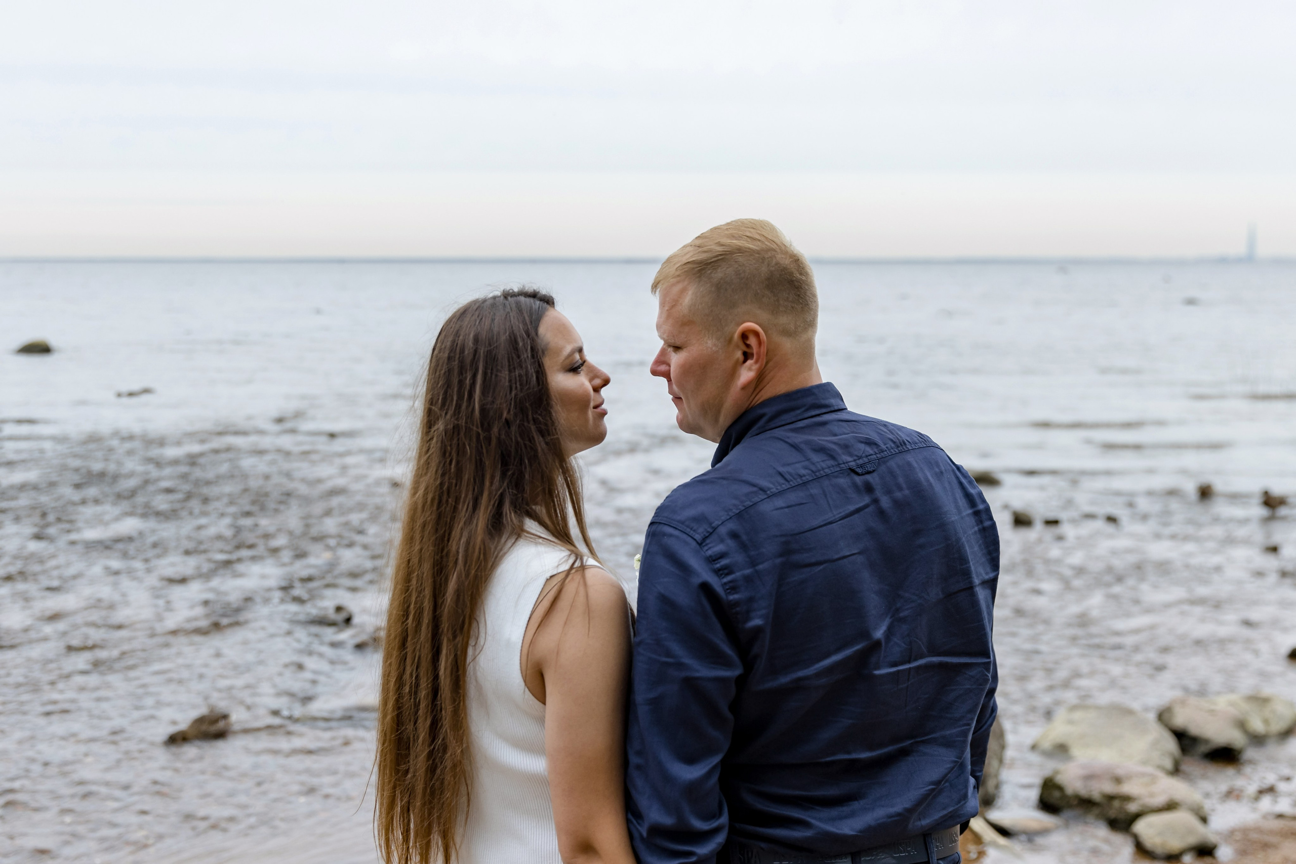 Свадебная прогулка Алены и Миши. Свадебный и портретный фотограф в Санкт-Петербурге Надежда Чечулина