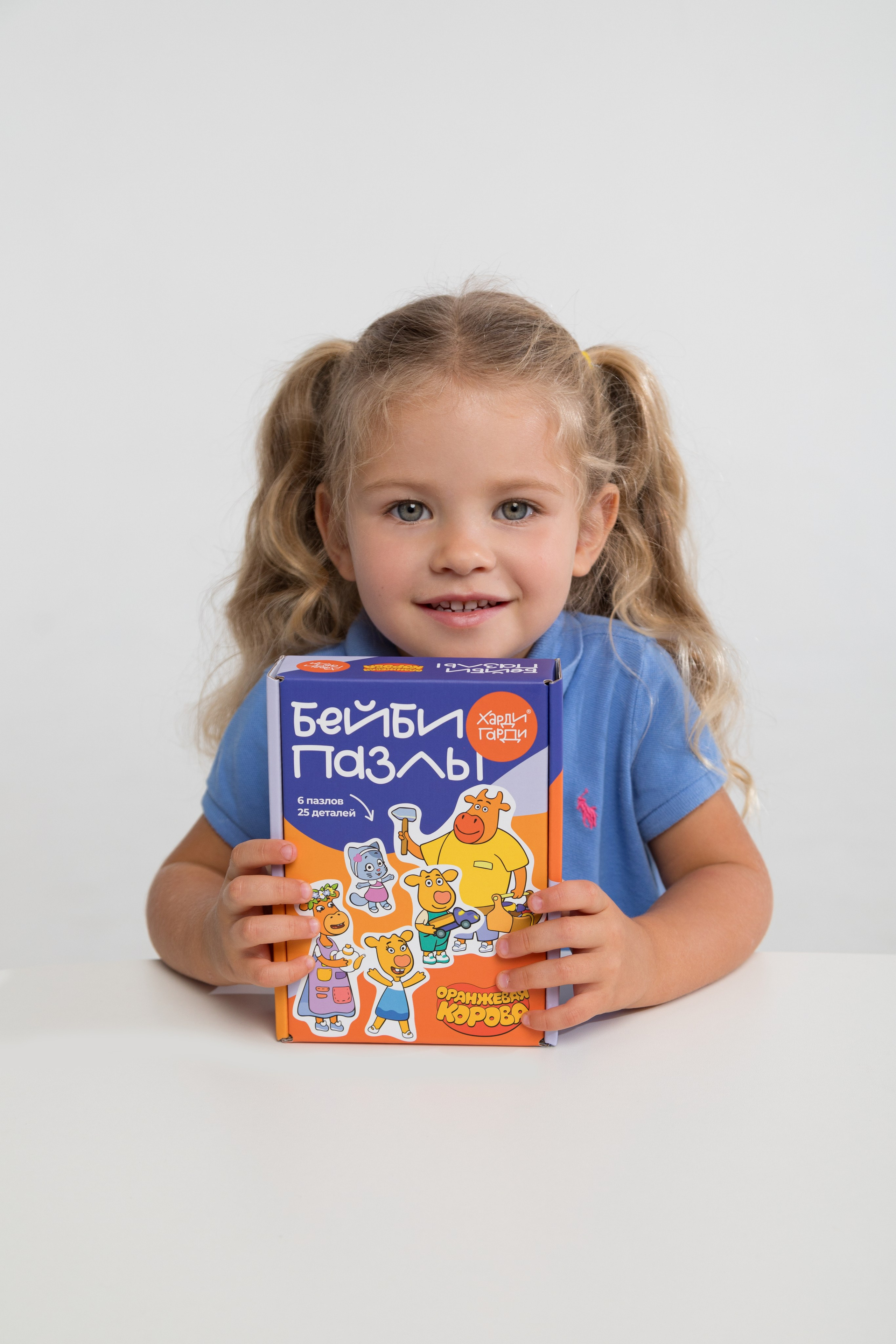 Каталожная съемка в циклораме для бренда детских товаров. Детский и контент фотограф Надя Волкова Санкт-Петербург