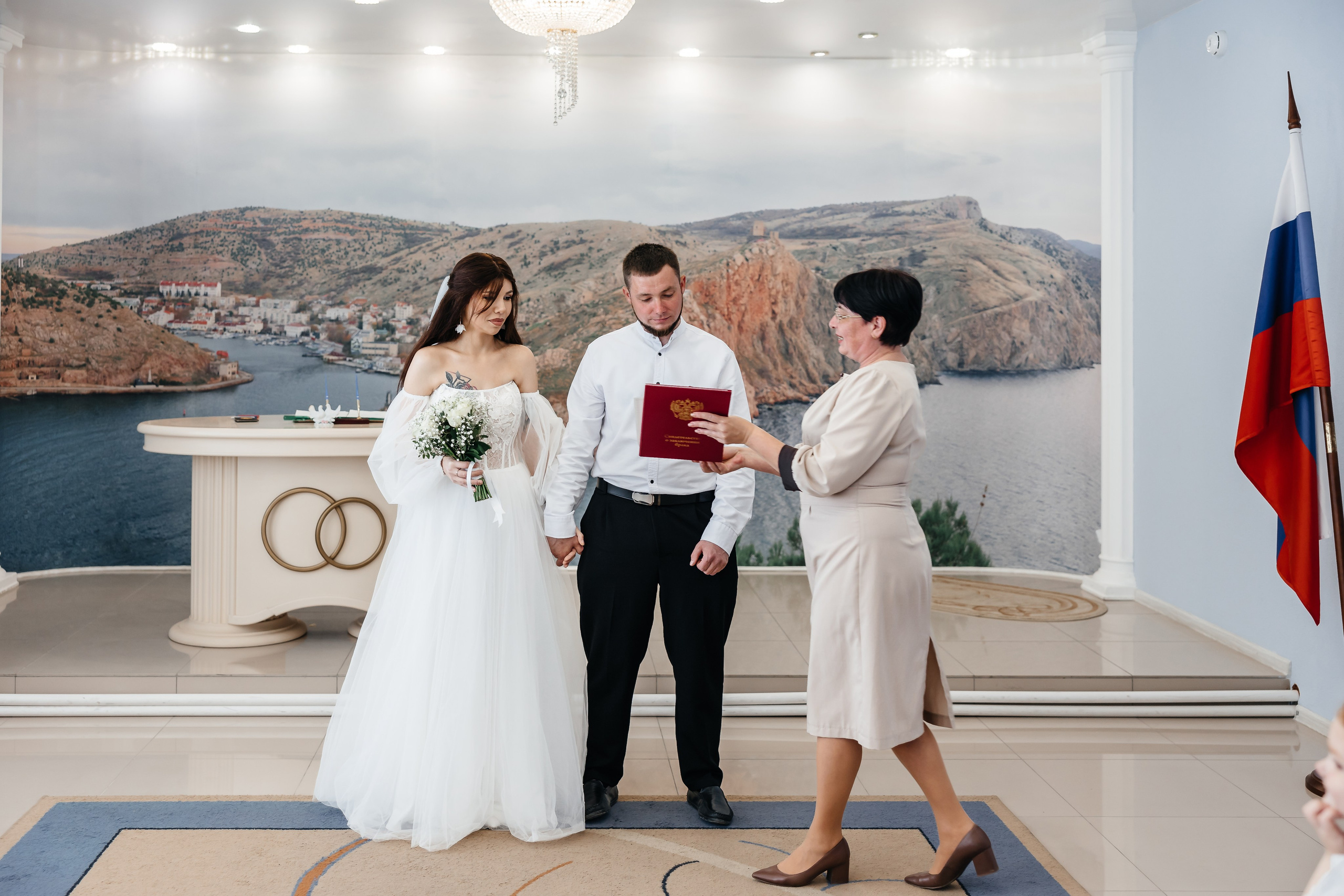 Анонс свадьбы Маргариты и Андрея. Туман на холмах Балаклавы. Свадебный фотограф в Крыму и Севастополе Ольга Баскакова