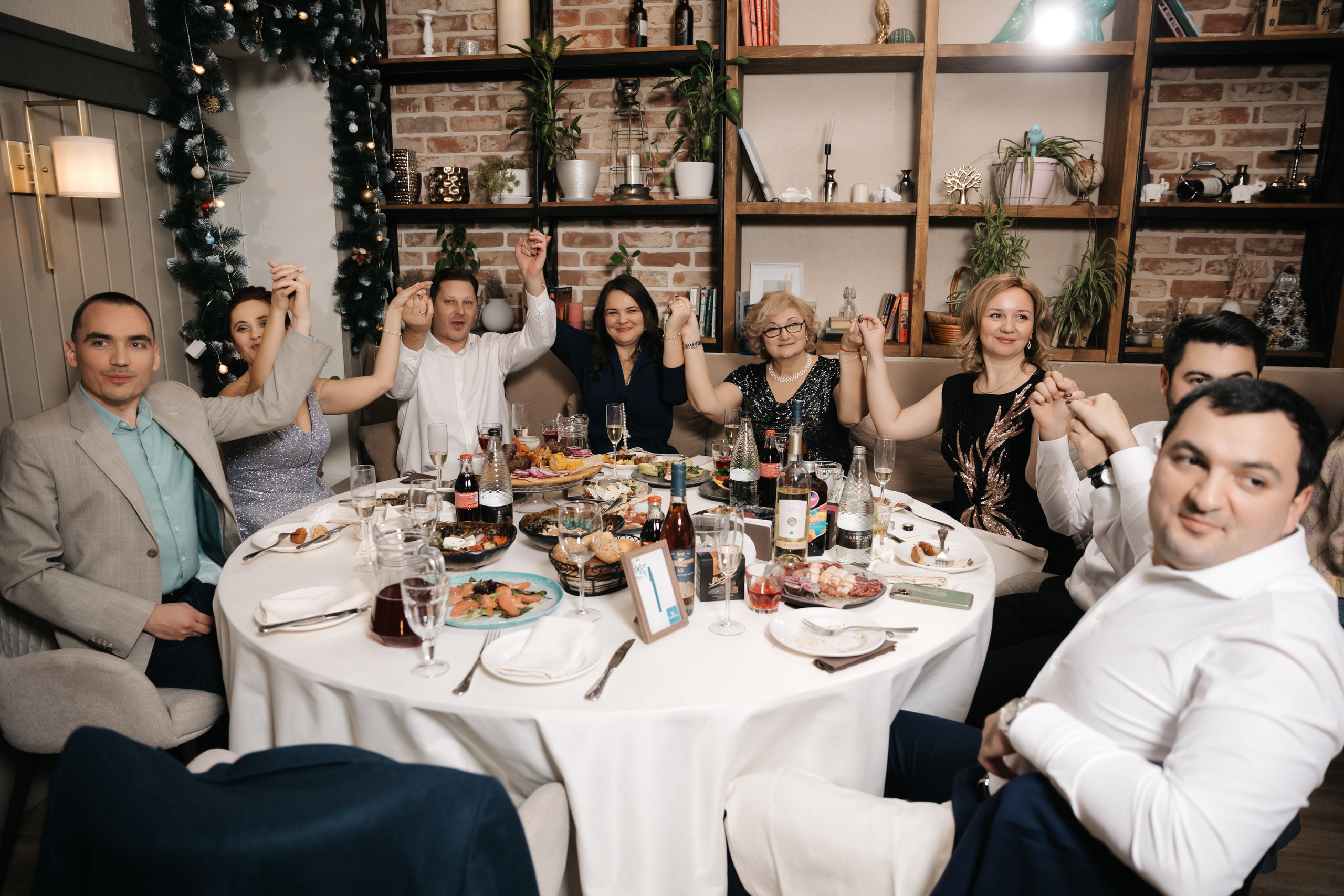 Новогодний корпоратив компании «ЮНИПРО» 27 декабря 2021 года. Ведущий на свадьбу, корпоратив и юбилей в Москве Сергей Рябинин