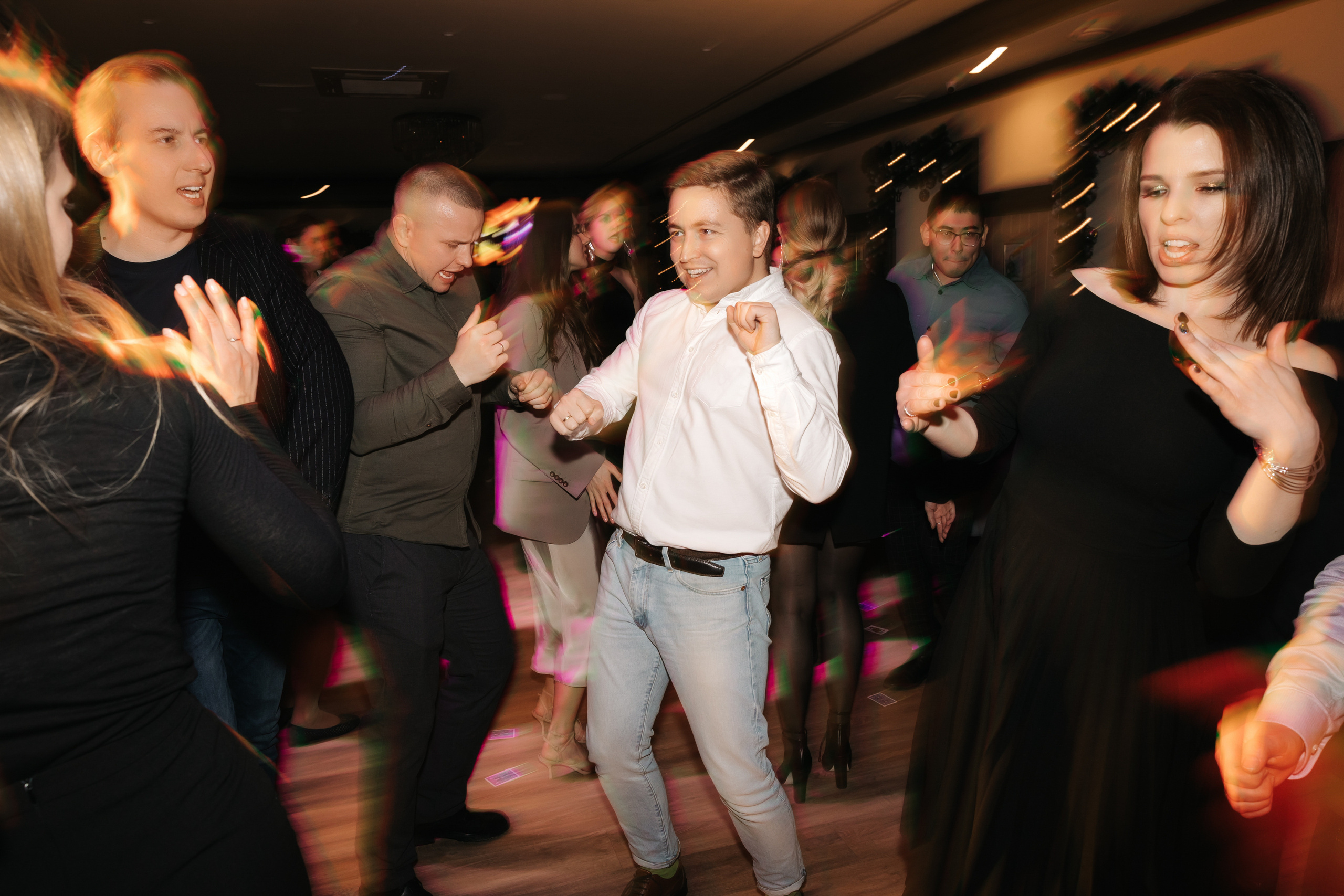 Новогодний корпоратив компании «ЮНИПРО» 27 декабря 2021 года. Ведущий на свадьбу, корпоратив и юбилей в Москве Сергей Рябинин