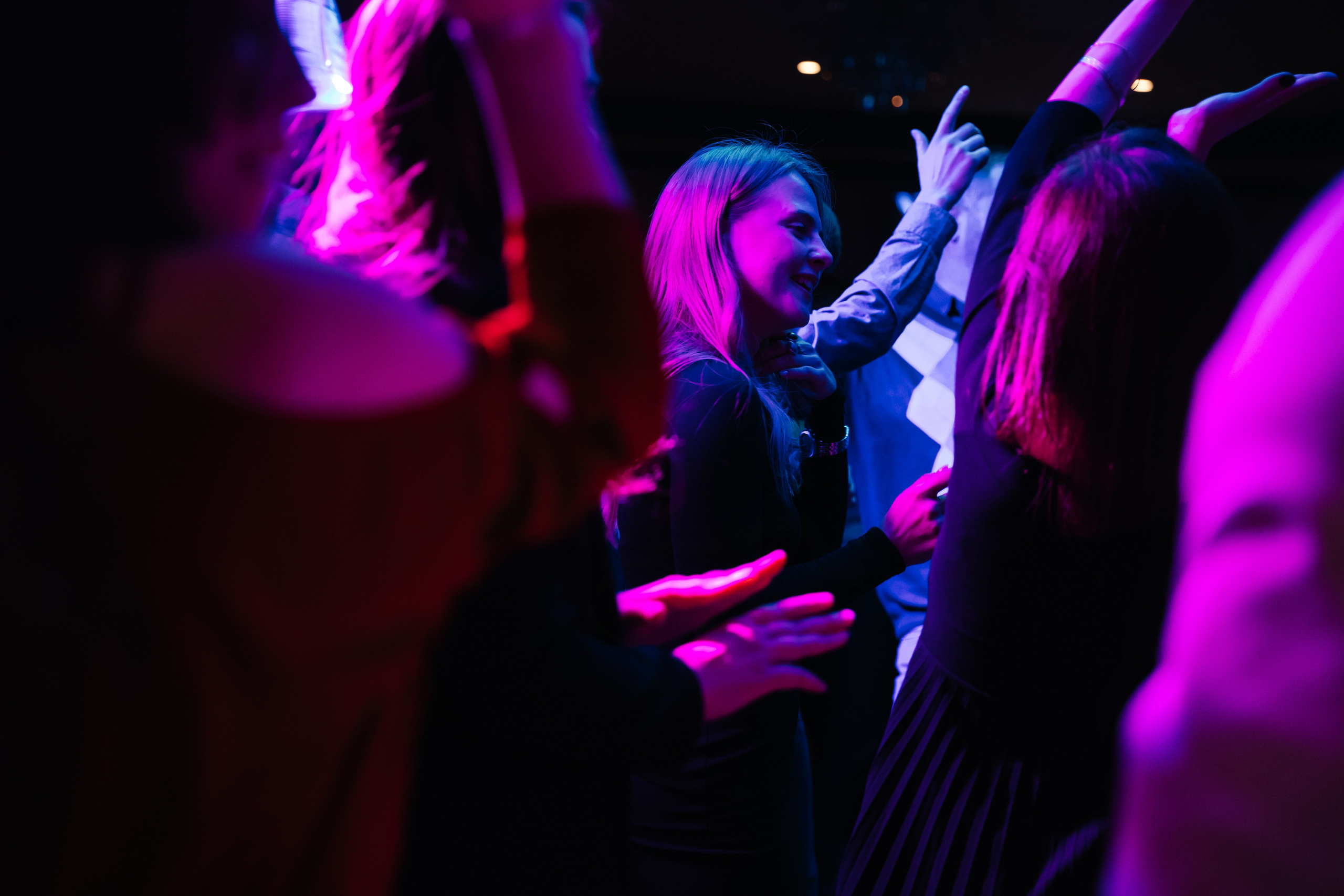 Новогодний корпоратив компании «ЮНИПРО» 27 декабря 2021 года. Ведущий на свадьбу, корпоратив и юбилей в Москве Сергей Рябинин