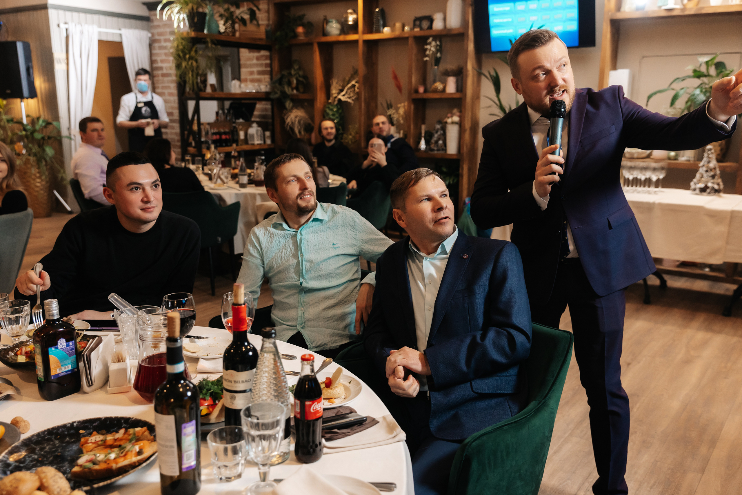 Новогодний корпоратив компании «ЮНИПРО» 27 декабря 2021 года. Ведущий на свадьбу, корпоратив и юбилей в Москве Сергей Рябинин