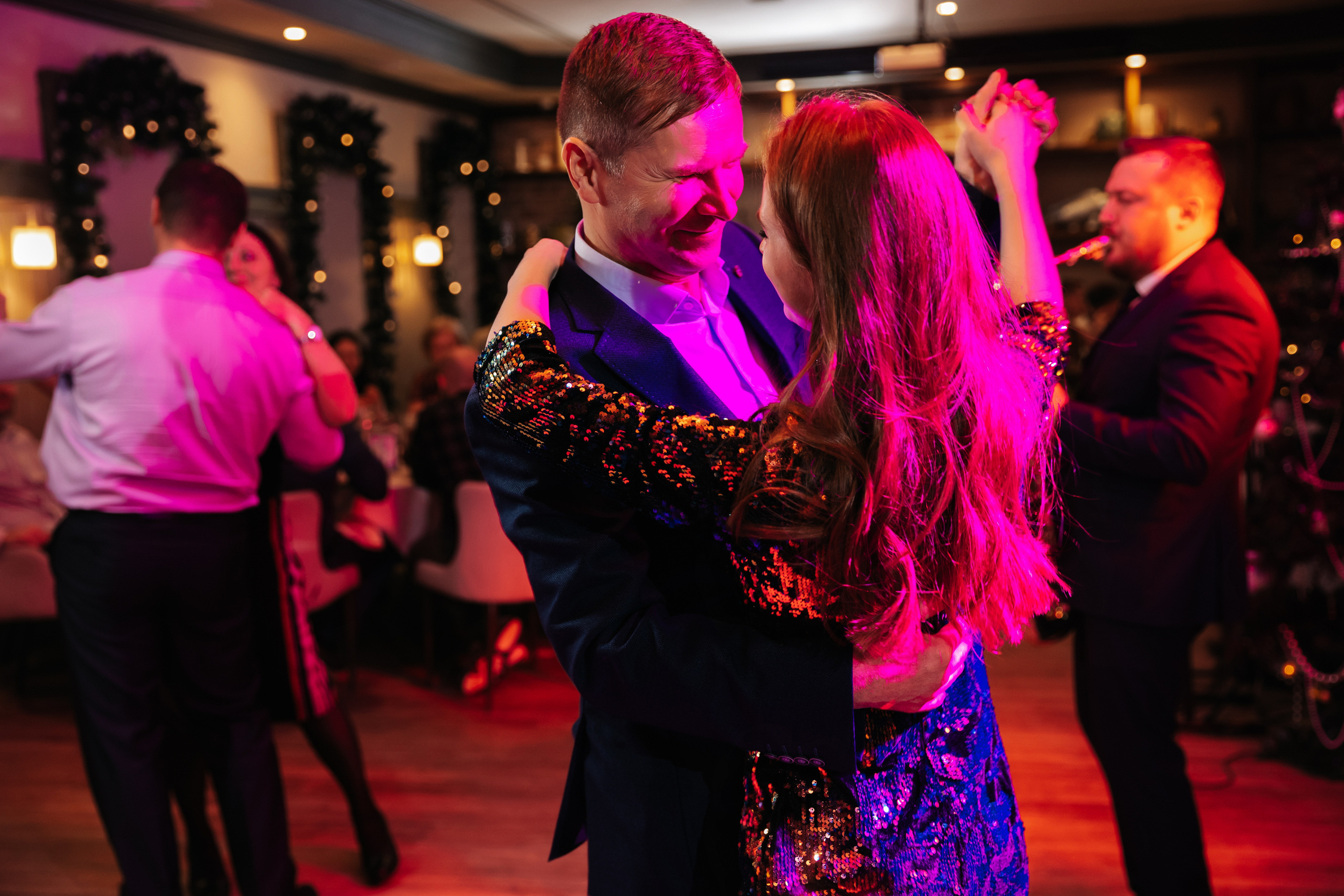 Новогодний корпоратив компании «ЮНИПРО» 27 декабря 2021 года. Ведущий на свадьбу, корпоратив и юбилей в Москве Сергей Рябинин