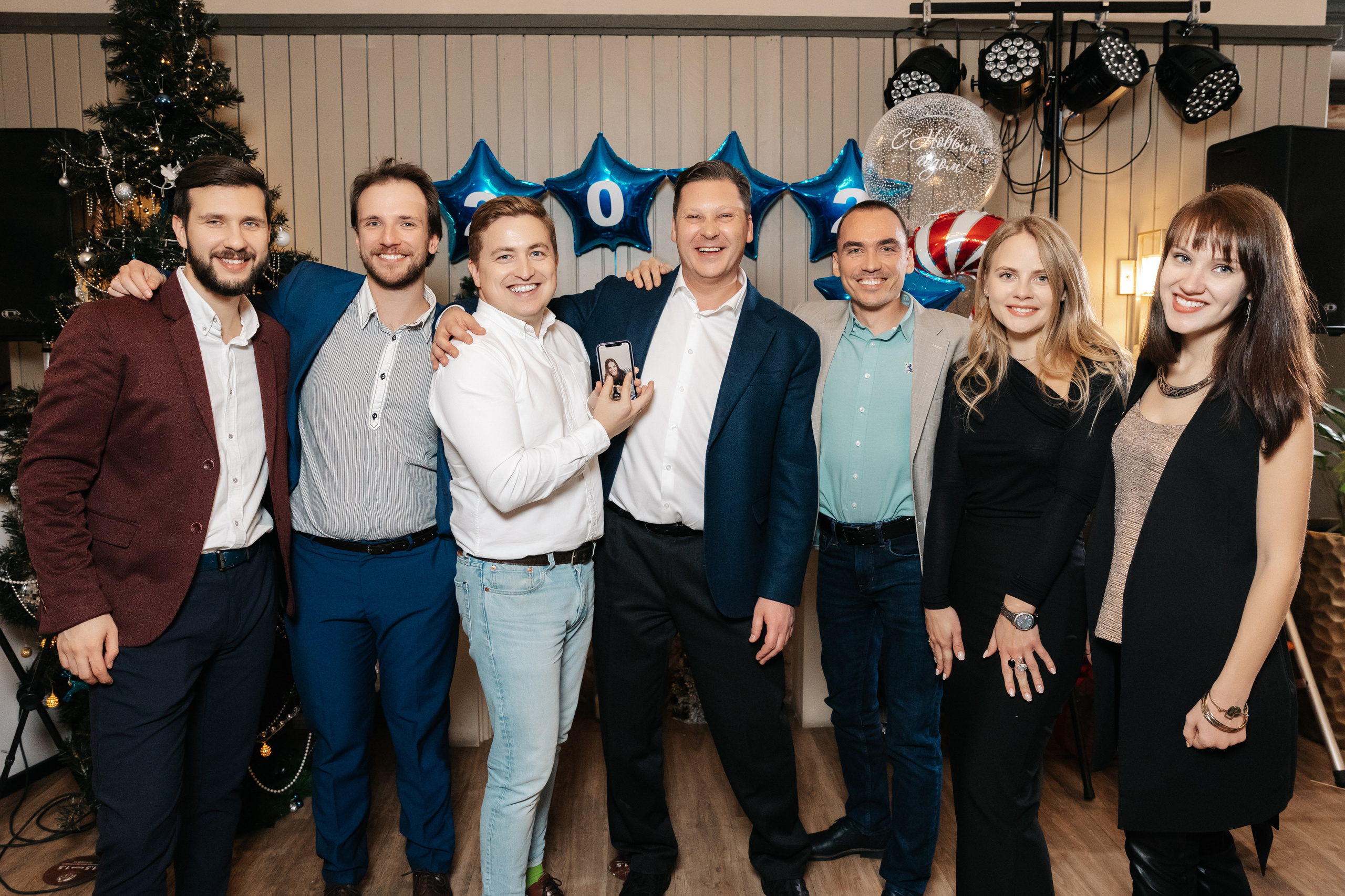 Новогодний корпоратив компании «ЮНИПРО» 27 декабря 2021 года. Ведущий на свадьбу, корпоратив и юбилей в Москве Сергей Рябинин