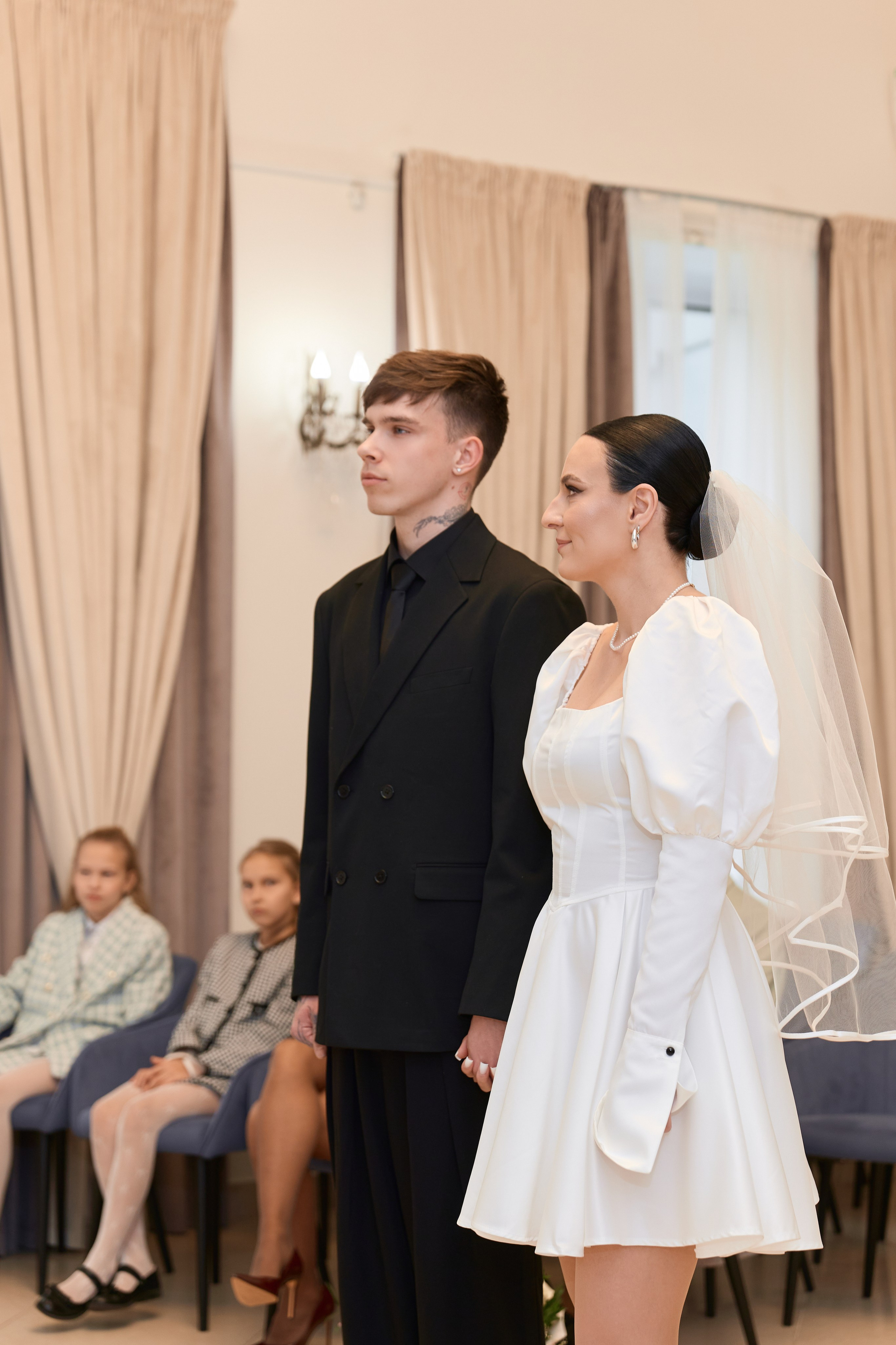 Елизавета и Артем. Роспись ВДНХ. Любовь Юсупова. Фотограф