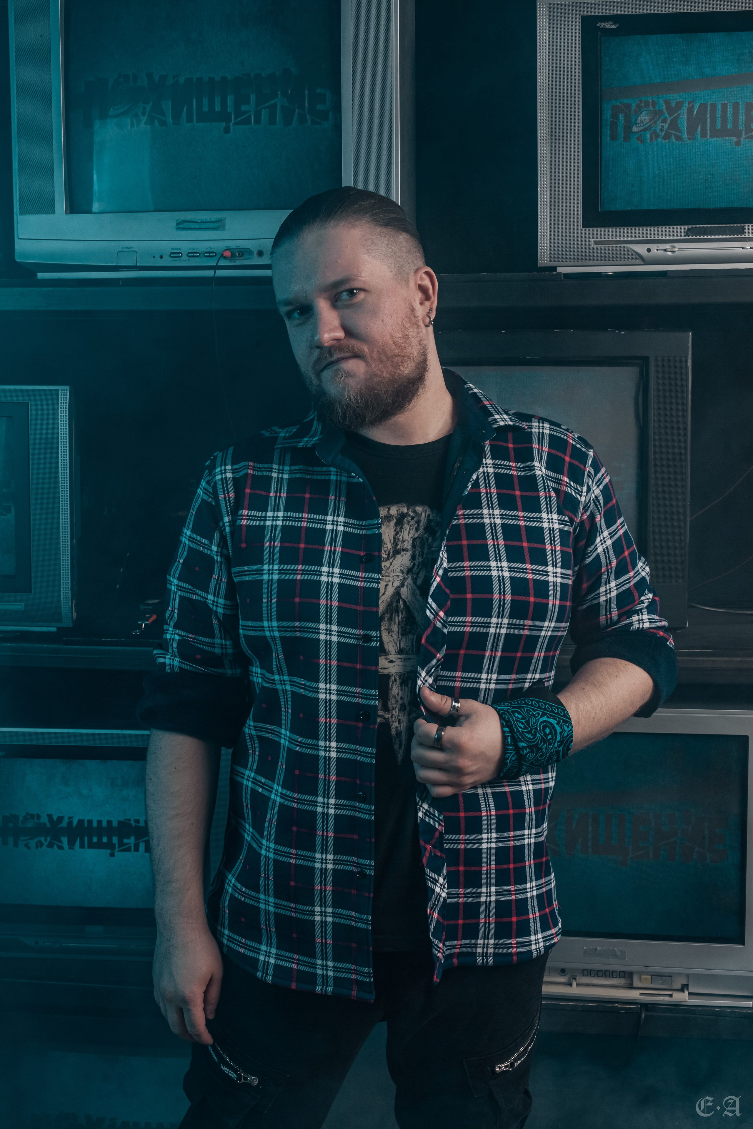 Похищение в октябре. Фотограф Ellairen