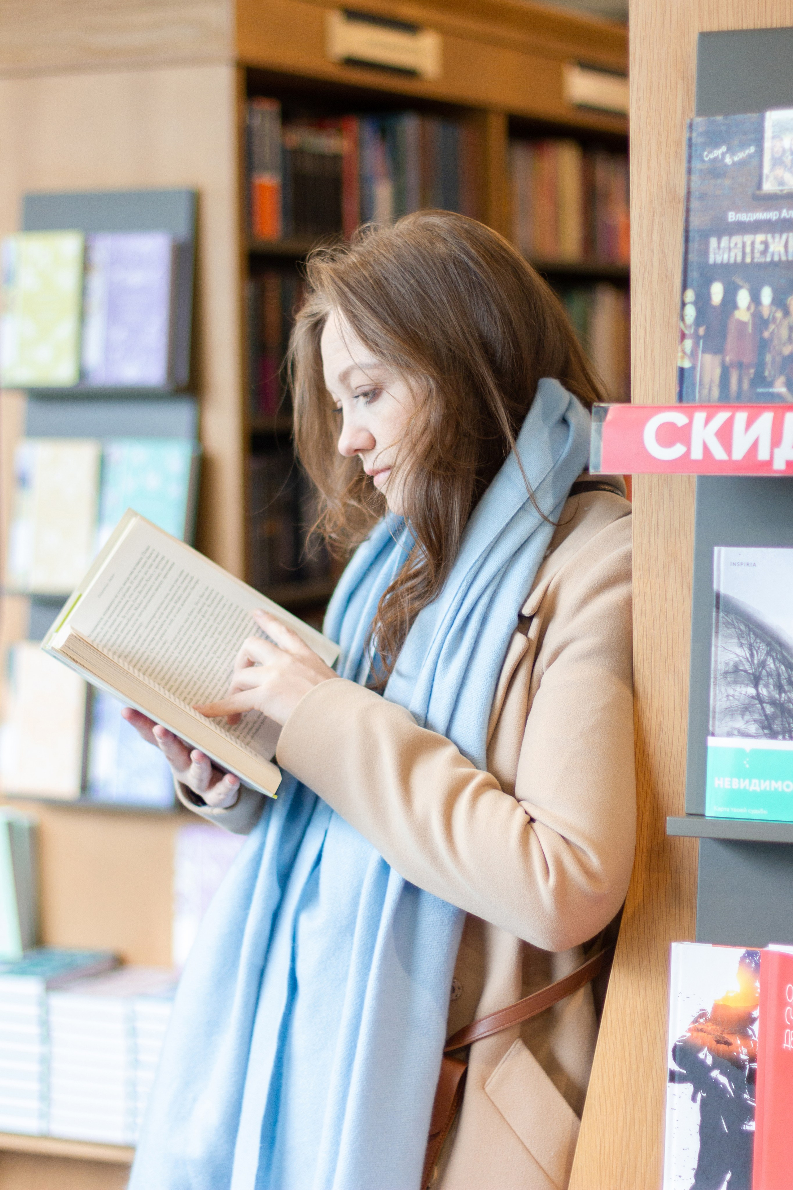 Фотопрогулка по центру Питера с подружками. Портретный и семейный фотограф в Санкт-Петербурге Ульяна Жукова