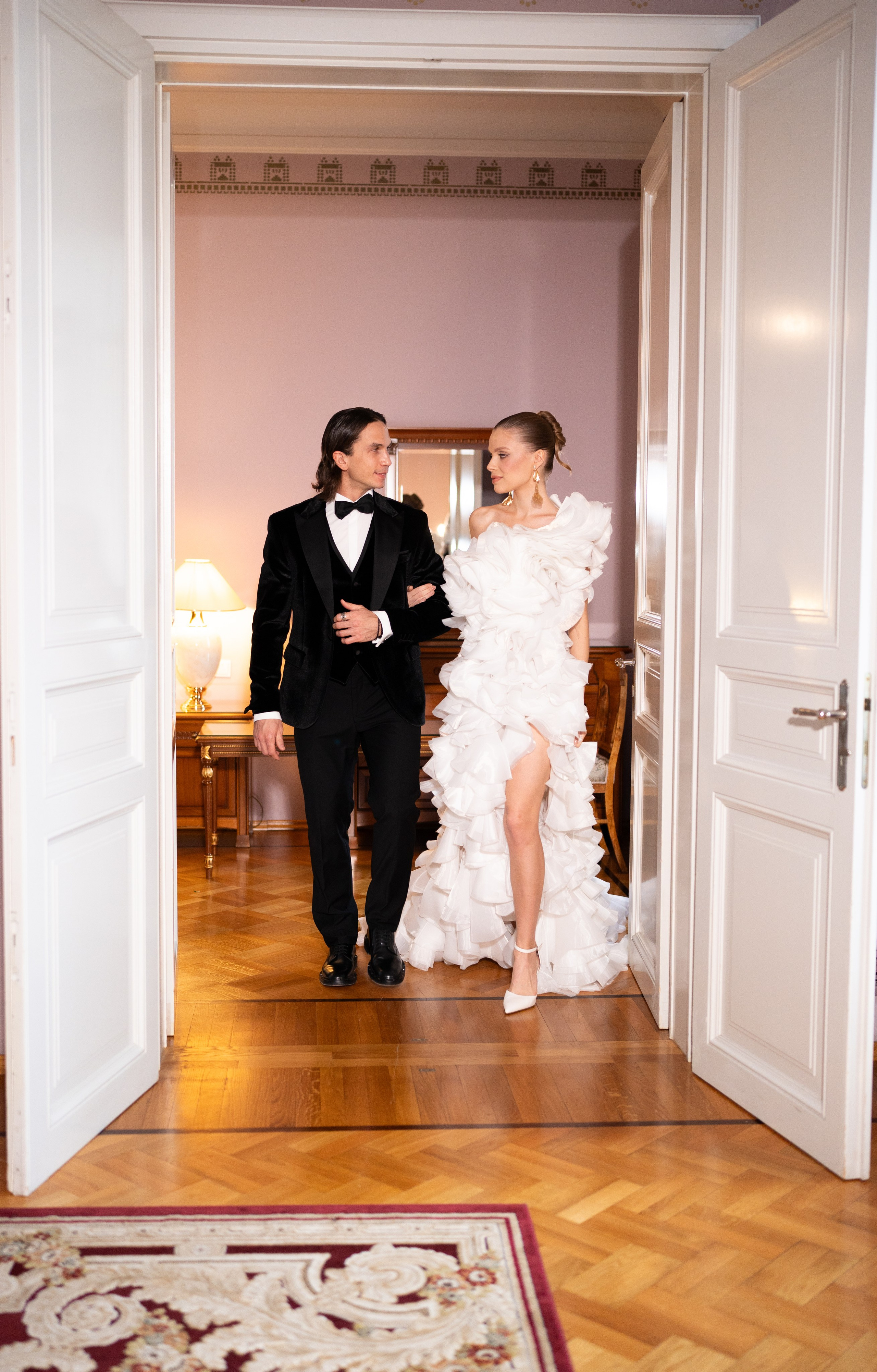 Дмитрий и Софья. Отель националь. Свадебный фотограф Москва