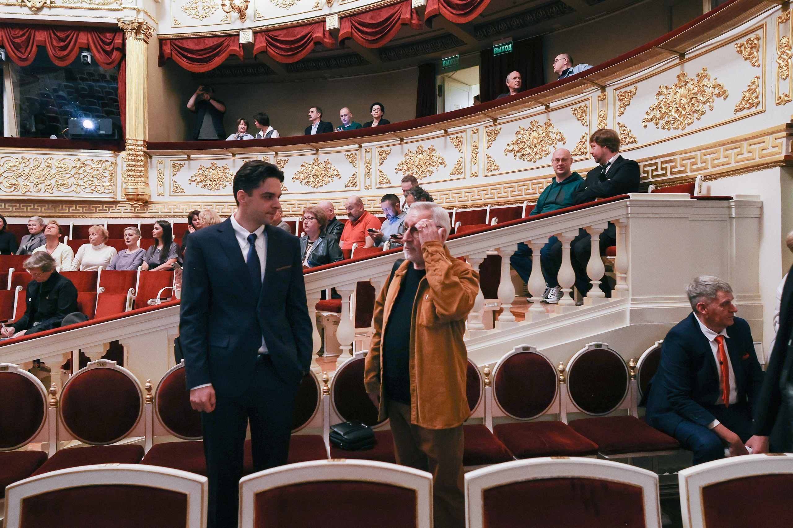 Сбор труппы Малого театра 2025. Reportage, architectural, fine art photographer Lena Melnikova in Moscow