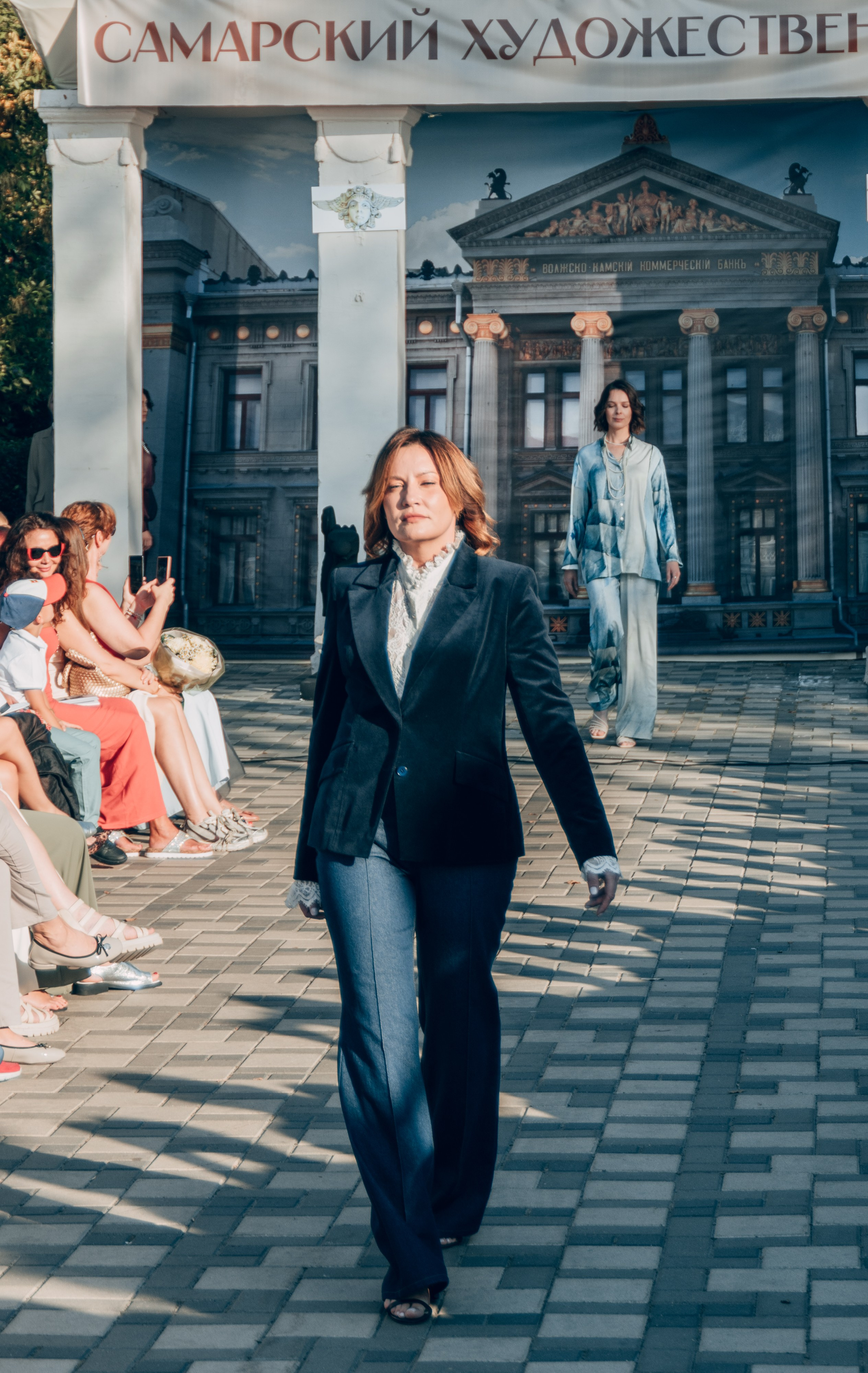 Модный показ «МУЗА» Аллы Селицкой — стиль в каждом кадре. Фотограф Самара — репортажная, свадебная, интерьерная съёмка от Ильи Петрова, профессионала своего дела