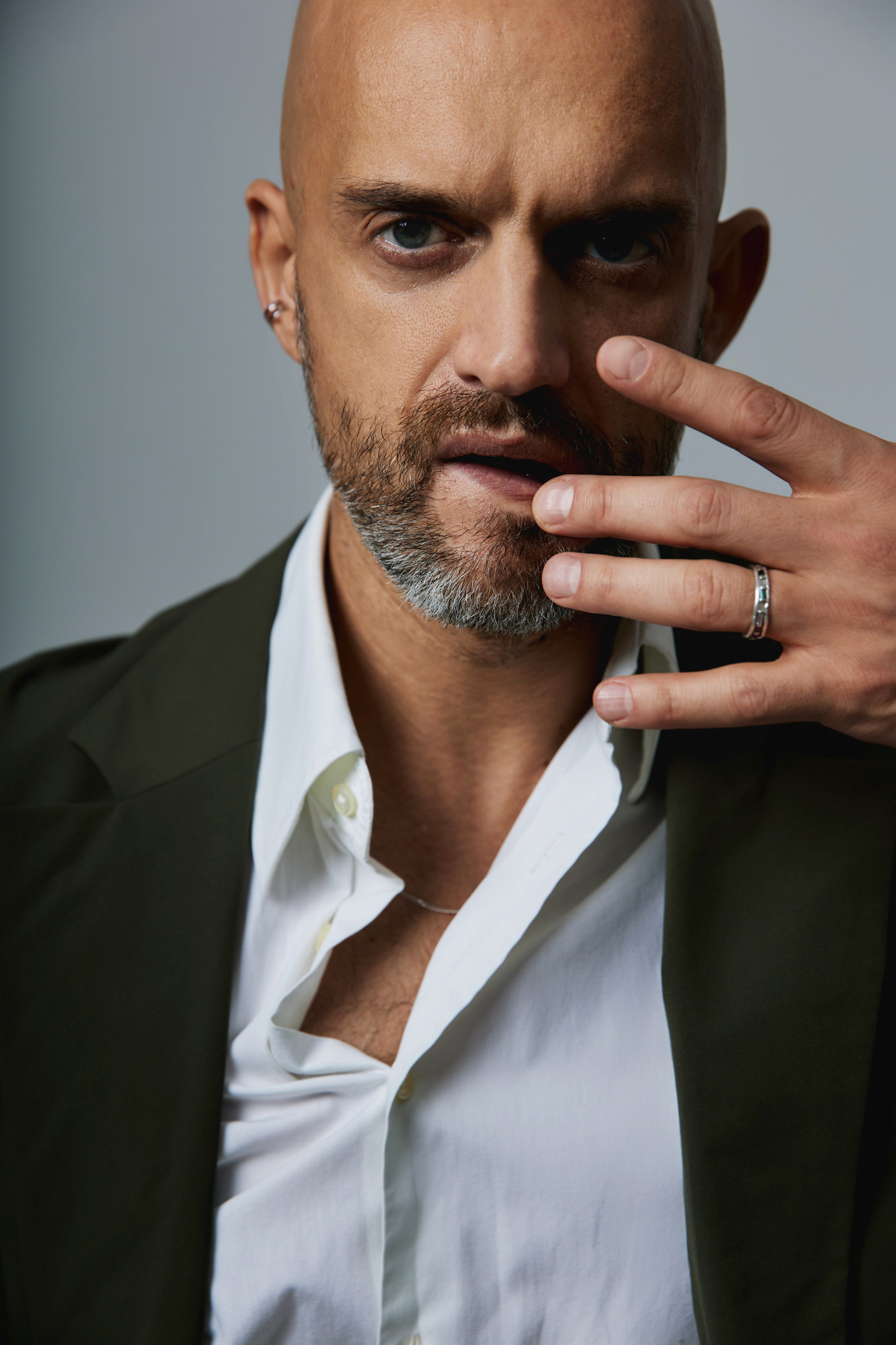 Илья. Он умеет быть разным. От строгого до безумного. Пять лиц одного героя. Татьяна Фомичева. Репортажный и светский фотограф в Москве