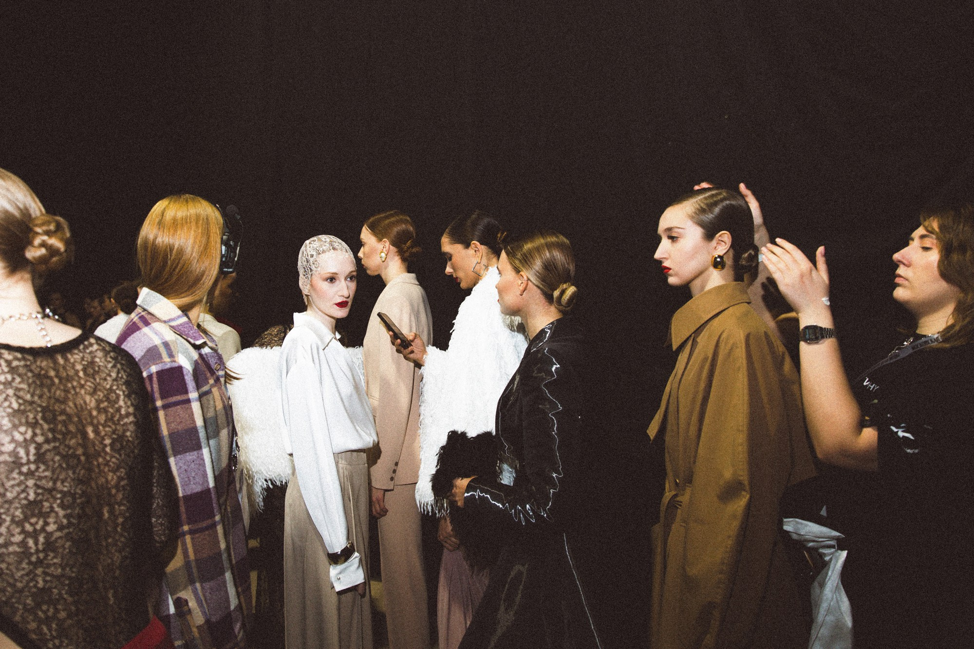 Где мода снимает маски. Backstage недели моды в Москве. Татьяна Фомичева. Репортажный и светский фотограф в Москве