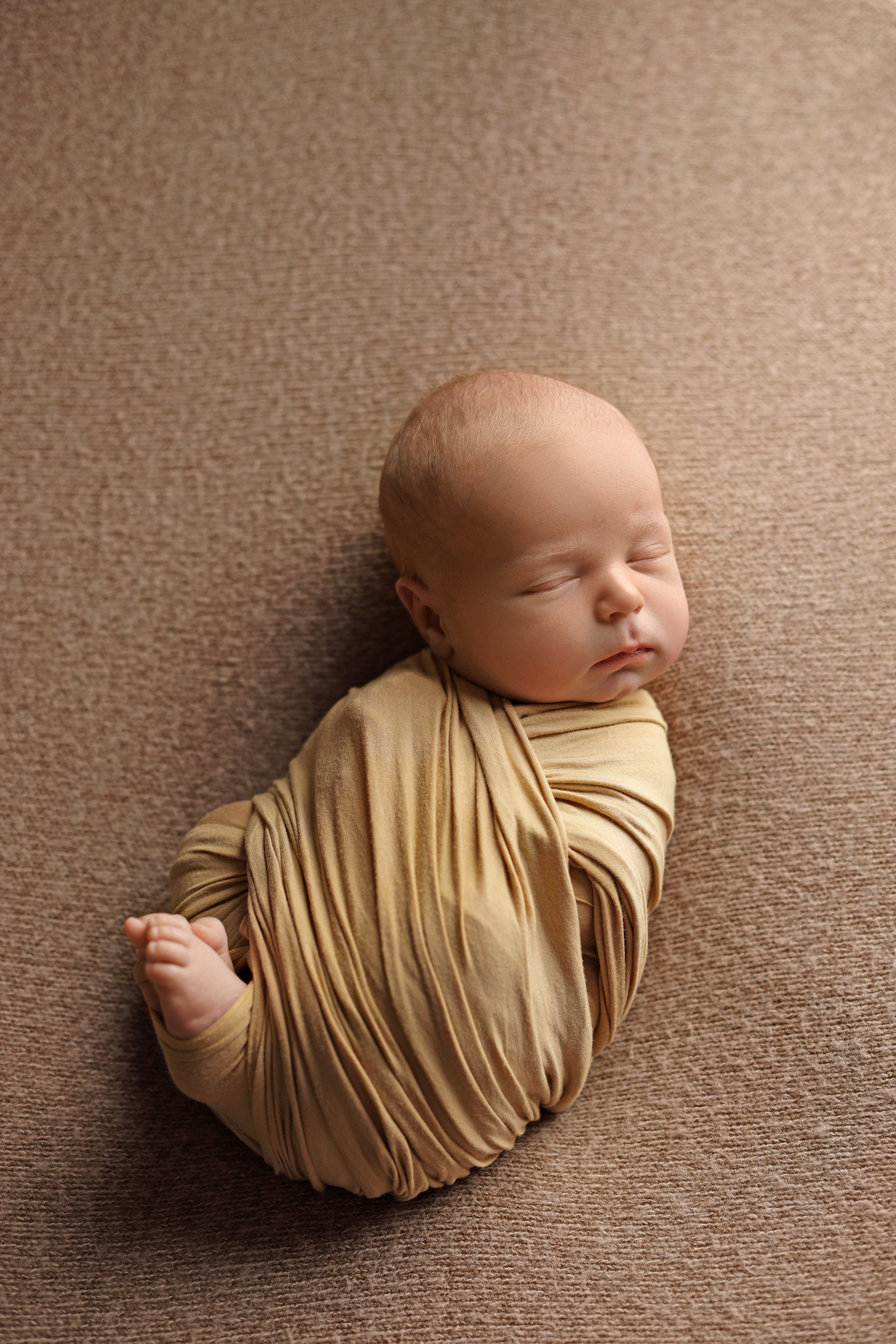 Съемка новорожденных Старый Оскол. Семейный фотограф и новорожденных в Старом Осколе Анна Старкова,